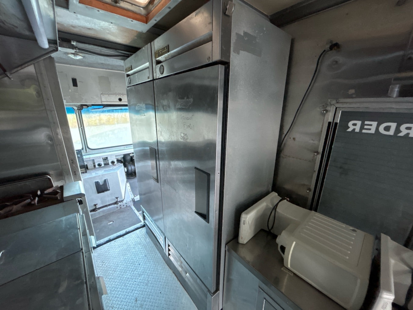 2008 - Workhorse Vending Truck - 1551