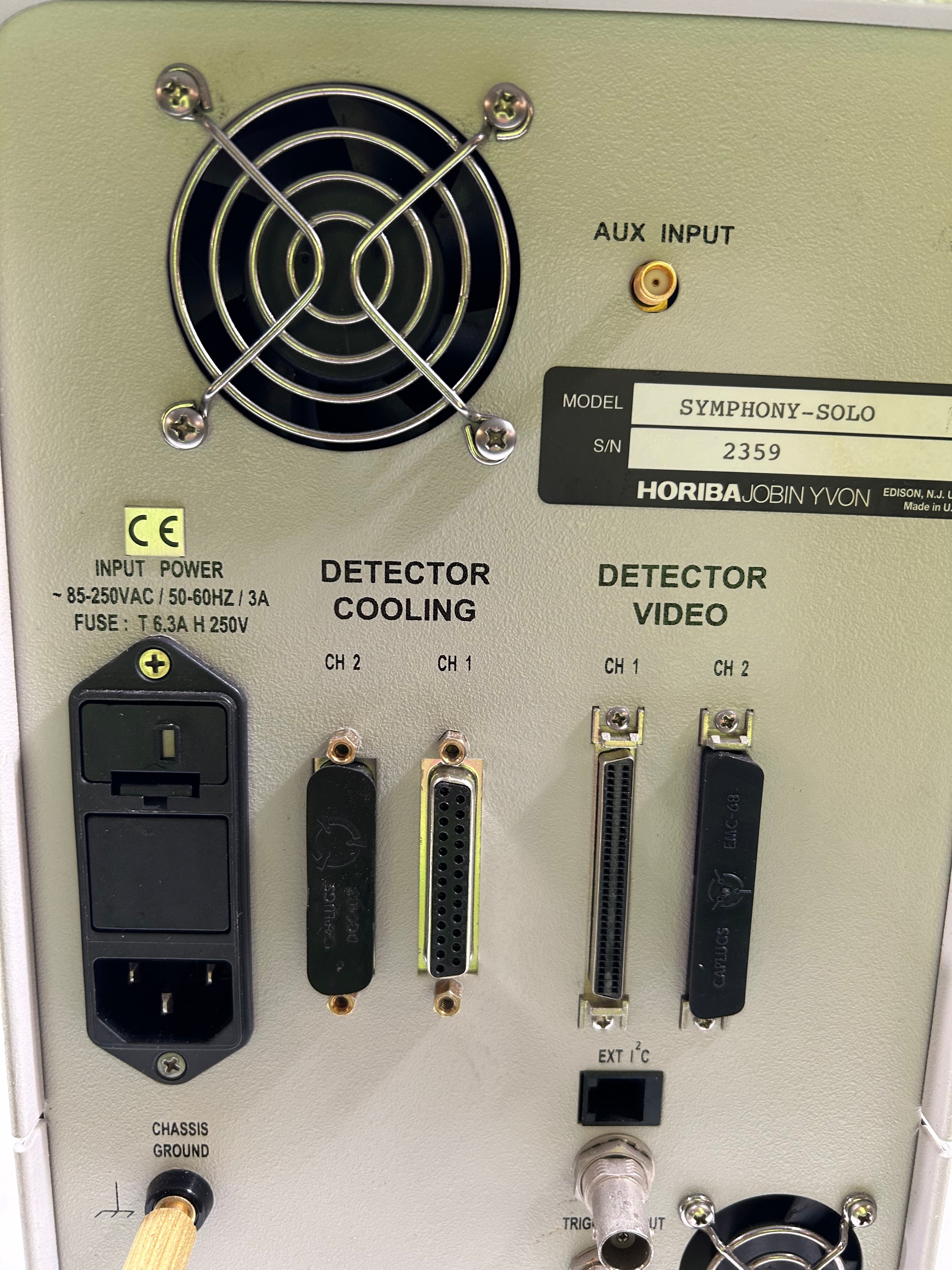 Horiba Symphony Cryogenic Open-Electrode CCD Detector with Controller *Untested*
