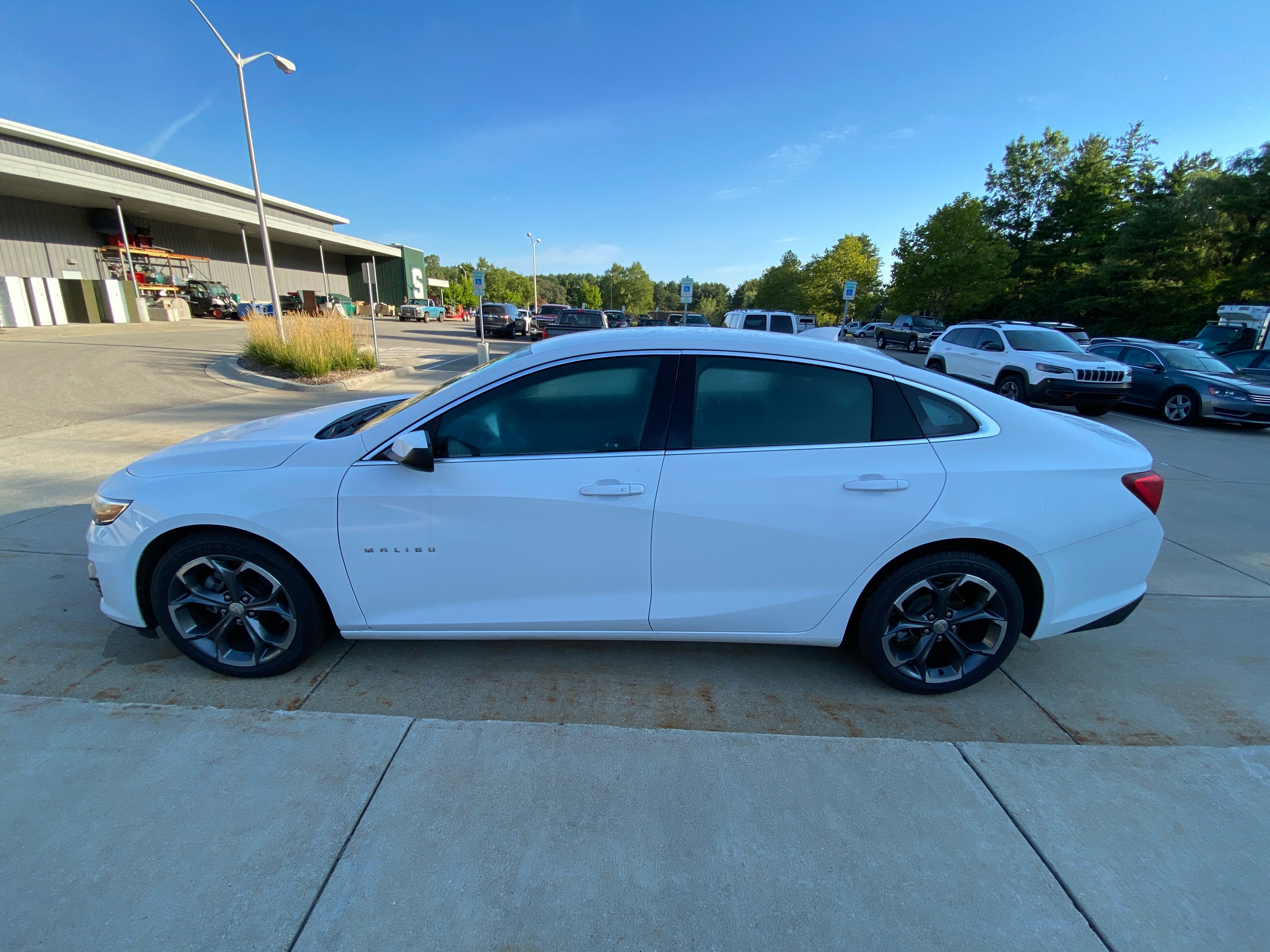 2024 - Chevrolet Malibu LT - E506