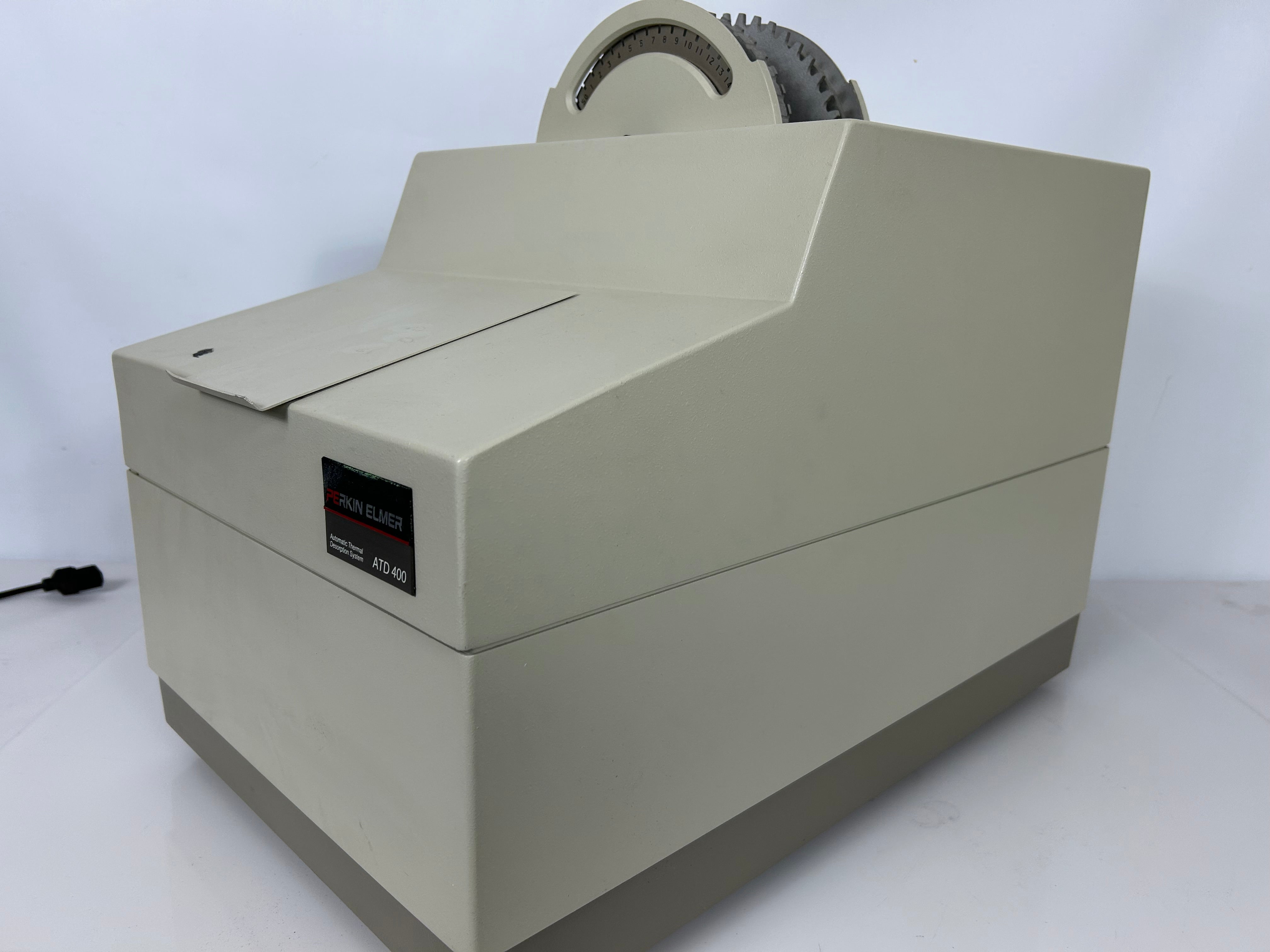 Perkin Elmer Desorption System ATD 400 *Untested*