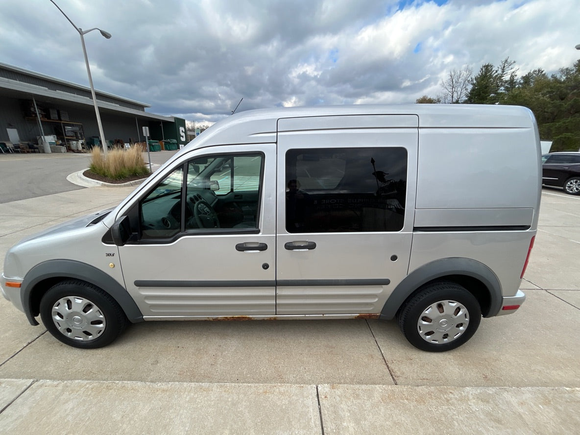 2010 - Ford transit Connect - 1351