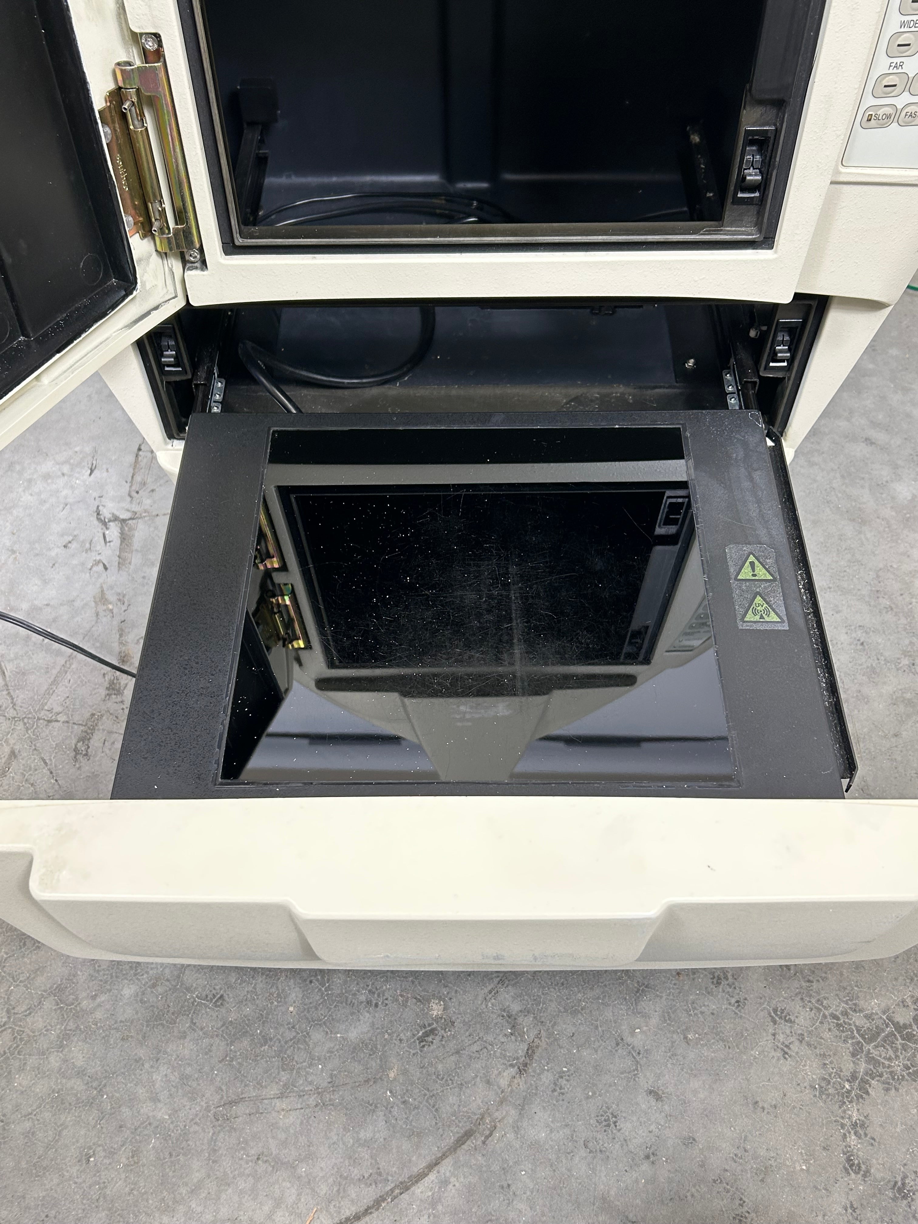 Bio-Rad Universal Hood II Gel Doc Imaging System