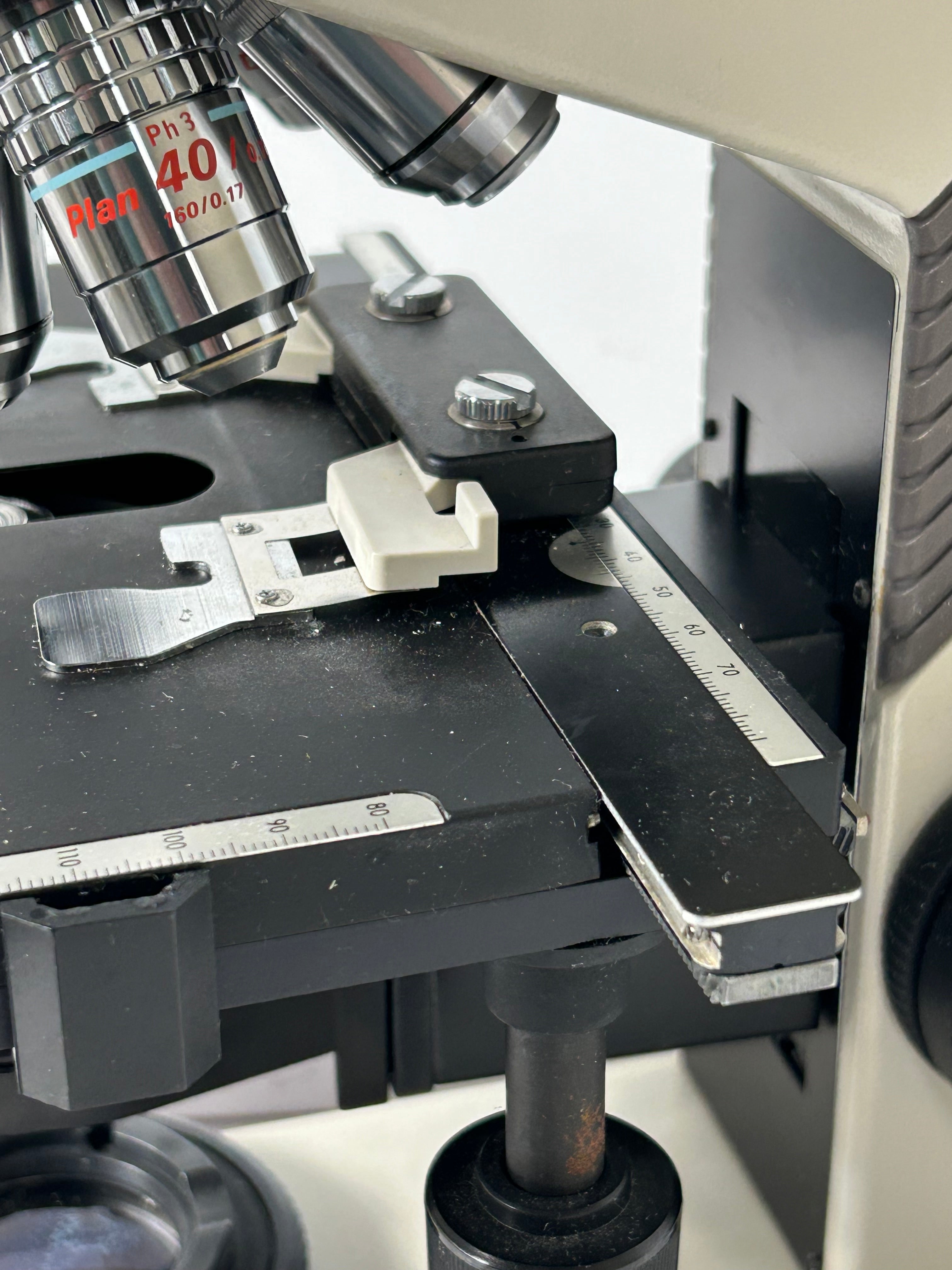 Nikon Labophot-2 with 5 Objective Lenses