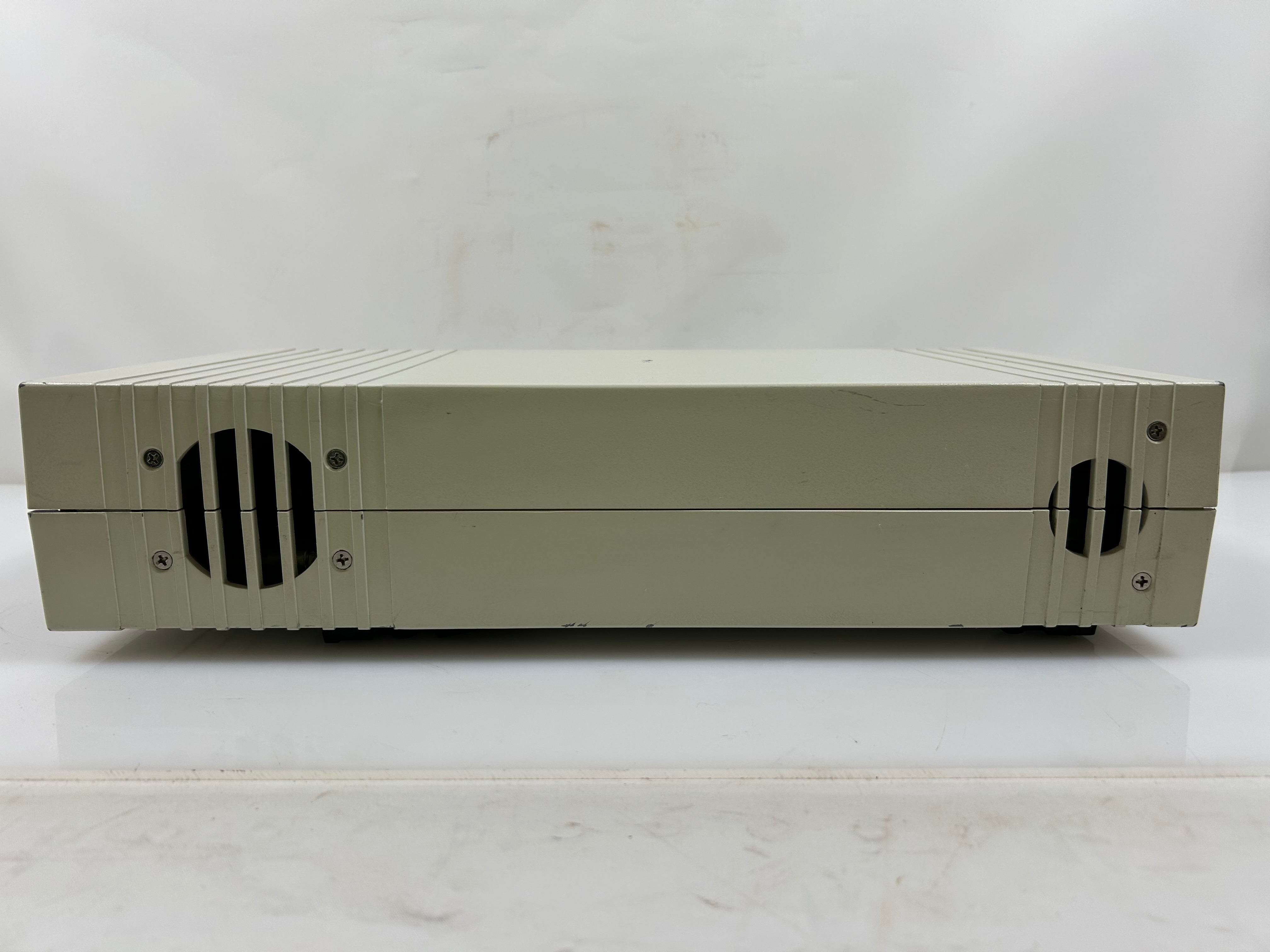 Lake Shore Model 805 Digital Temperature Controller