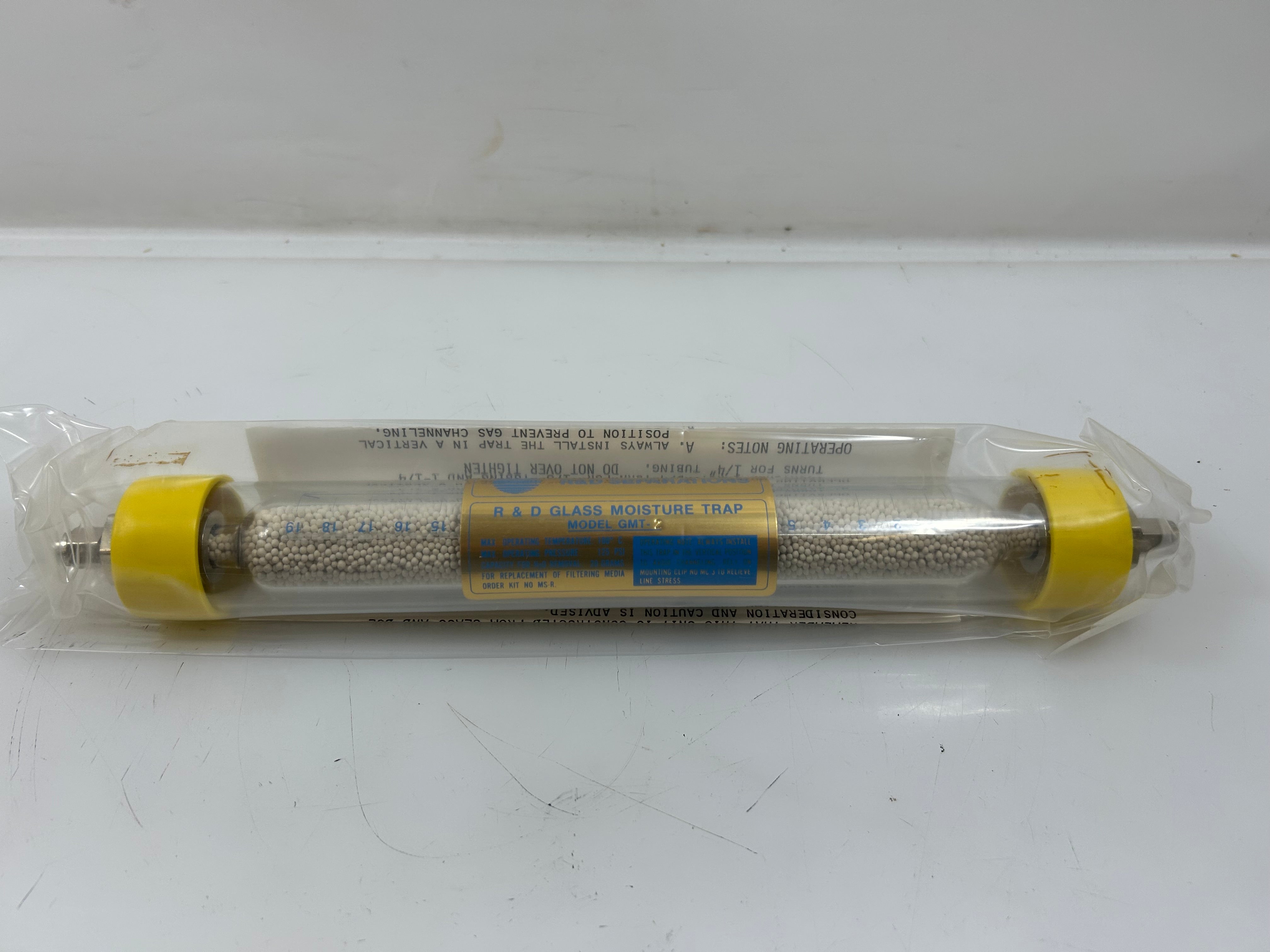 R&D Separations Glass Indicating Moisture Trap Model GMT-2