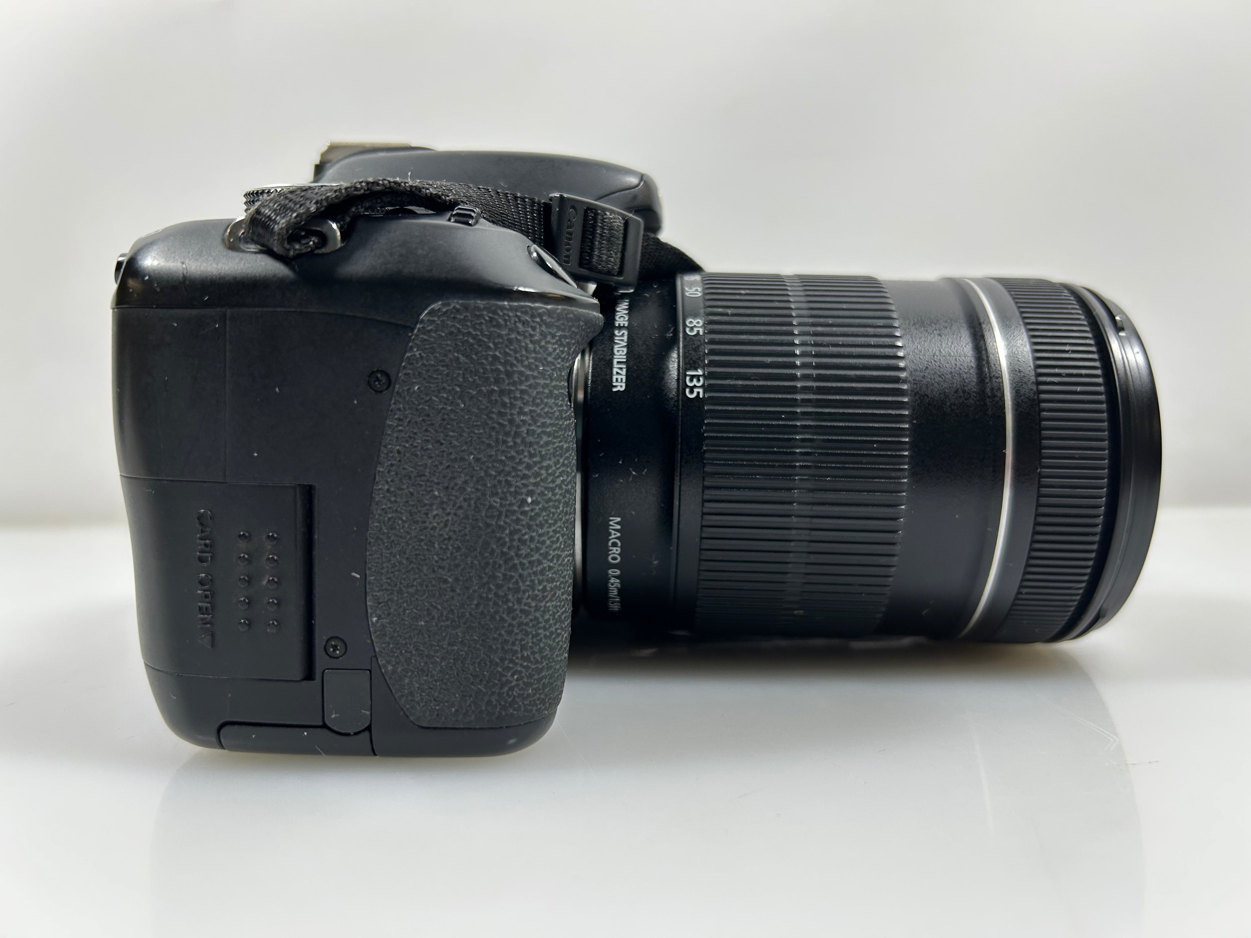 Canon Rebel T3i EOS 18-135mm Image Stabilizer Lens