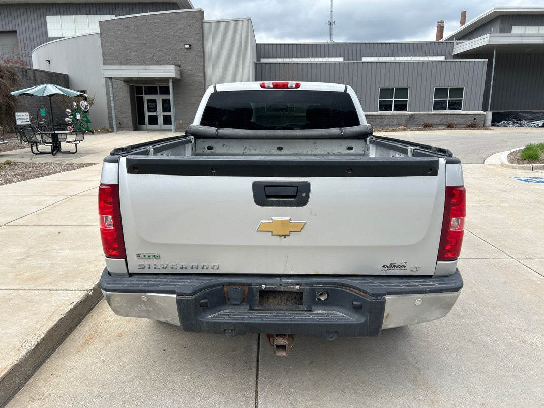 2011 - Chevrolet Silverado Pickup LT - 1696