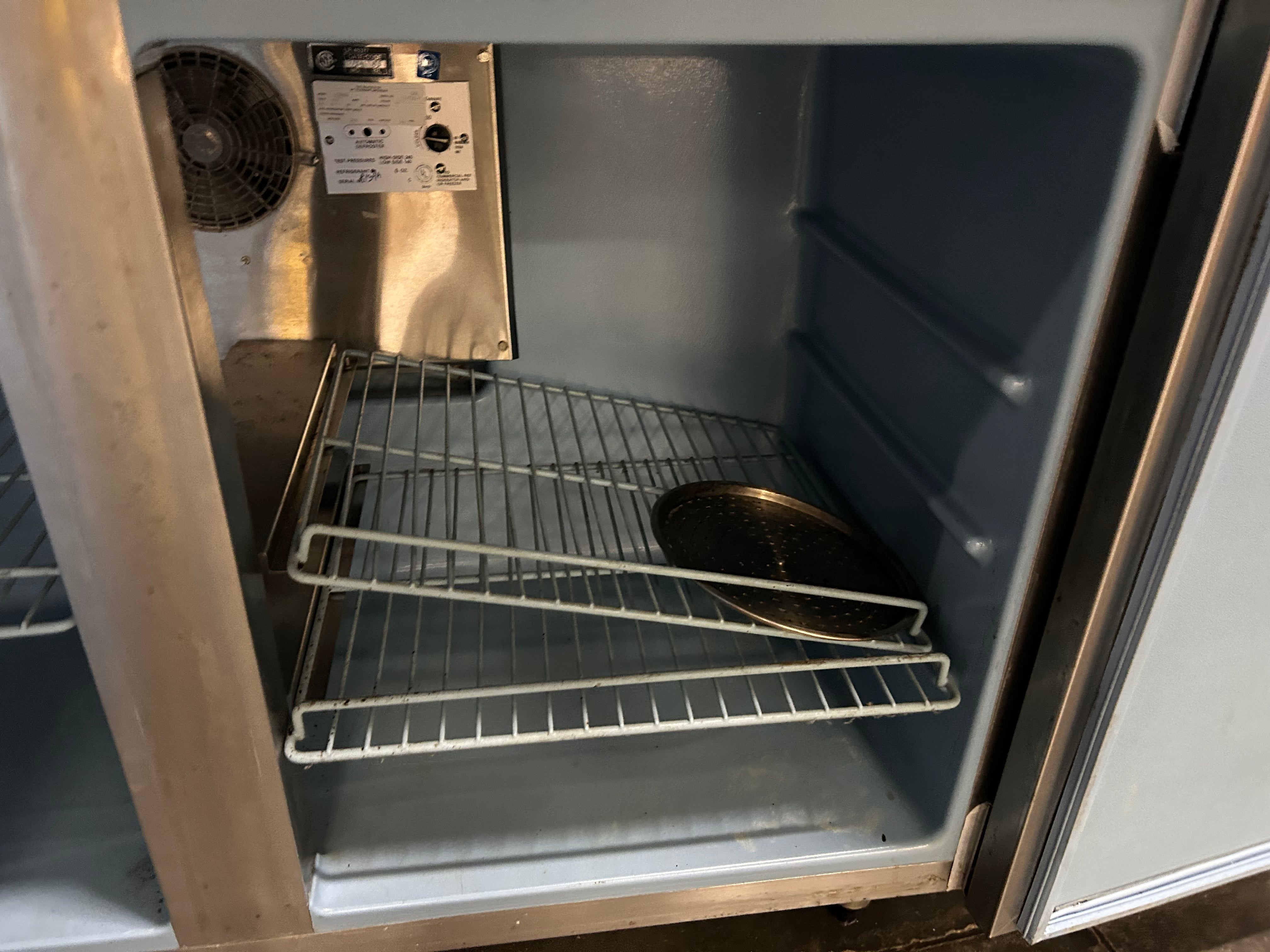 Commercial Refrigeration Cabinet *Parts or Repair*