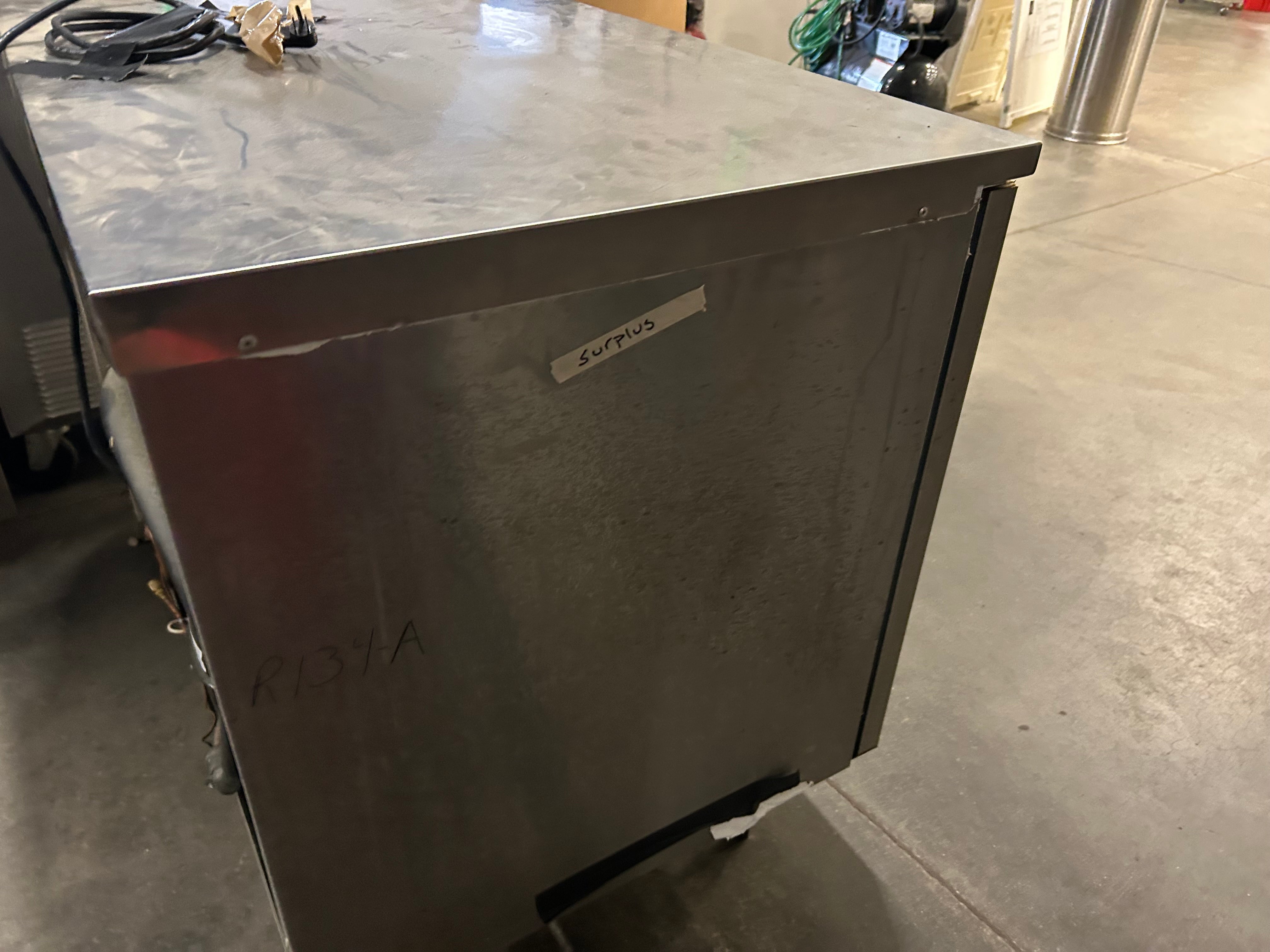 Commercial Refrigeration Cabinet *Parts or Repair*