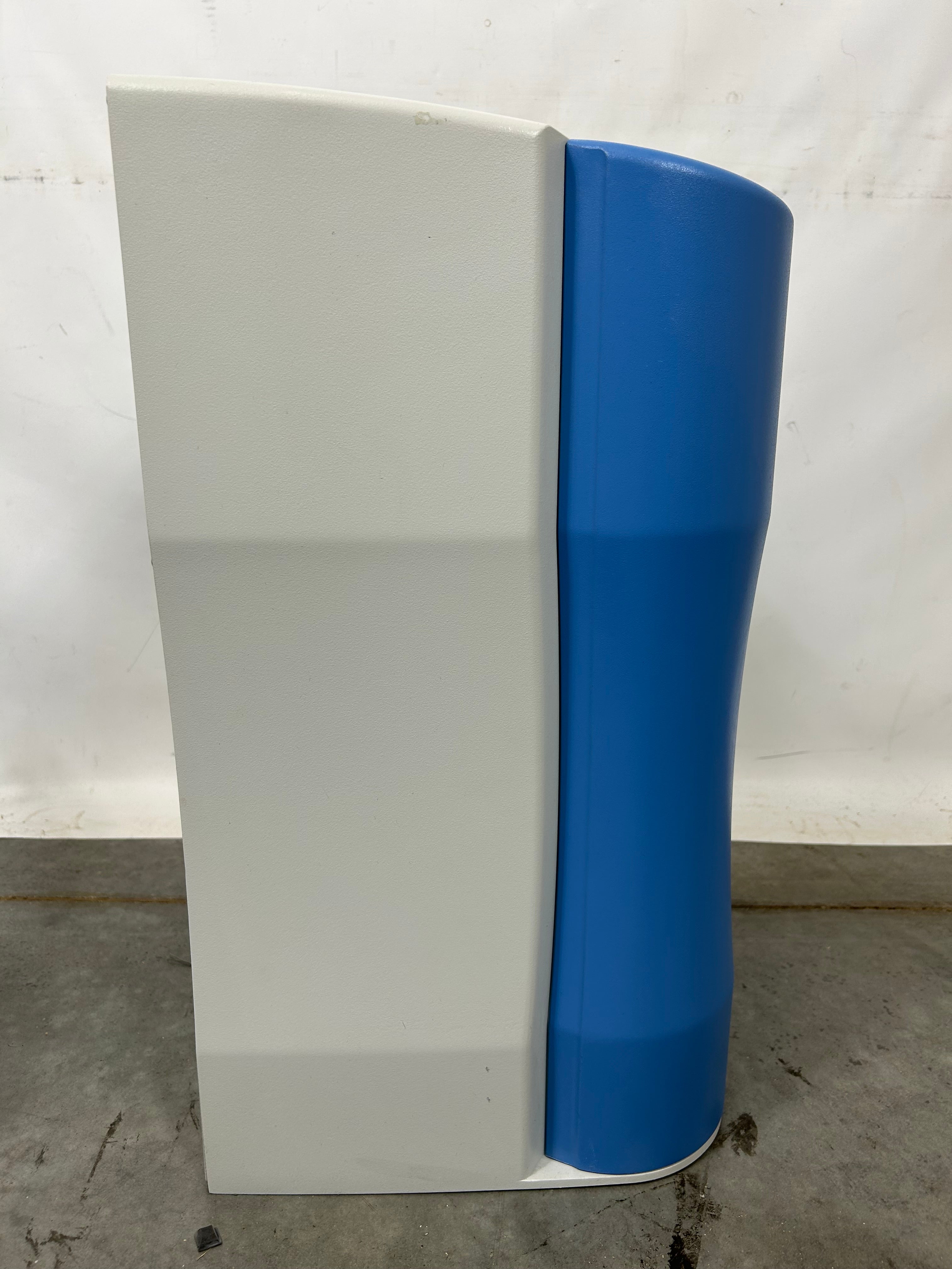 Thermo-Scientific GenPure Pro Water Purification System *Untested* *Parts*