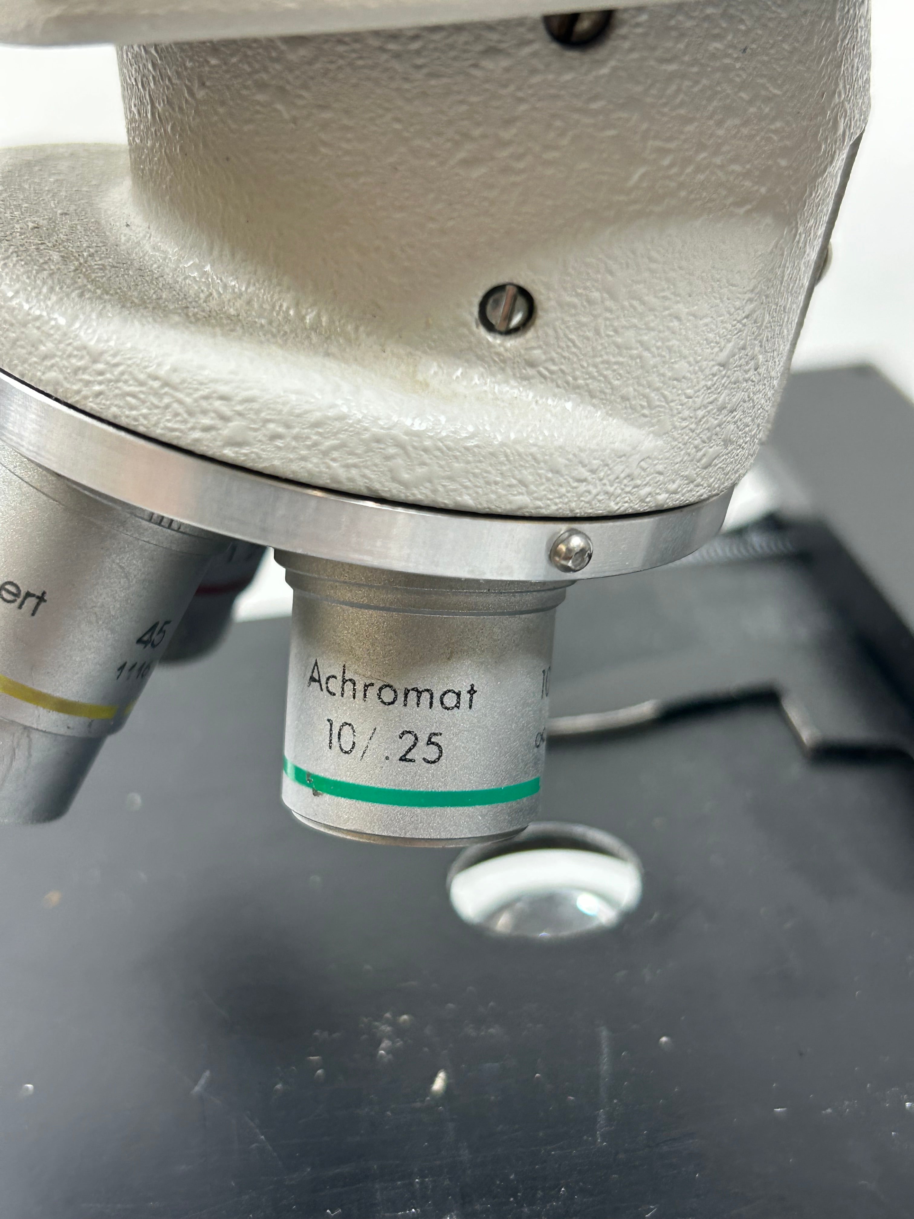 Reichert-Jung Series 150 Binocular Microscope