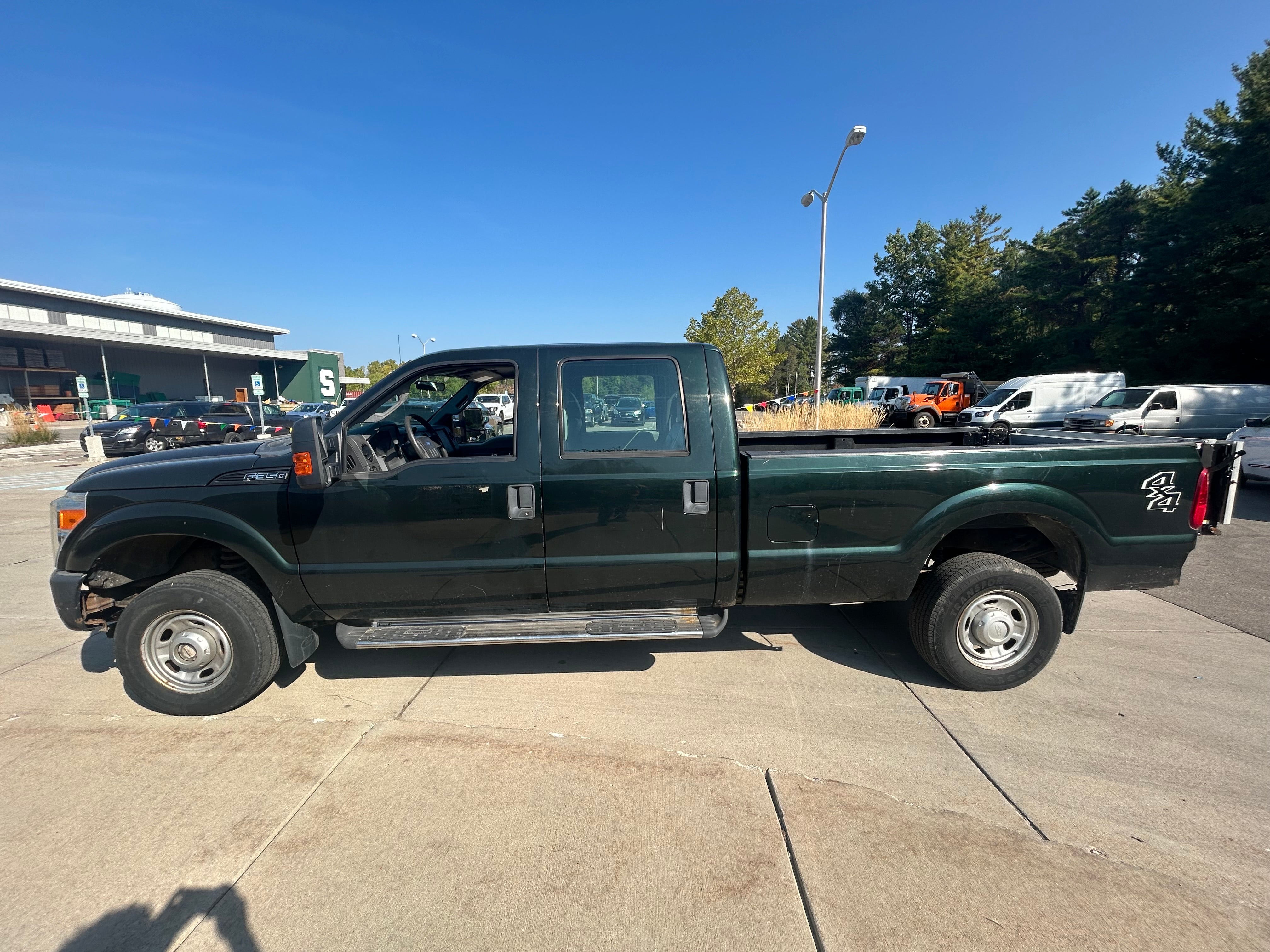 2012 - Ford F350 Super Duty Pickup - 1456