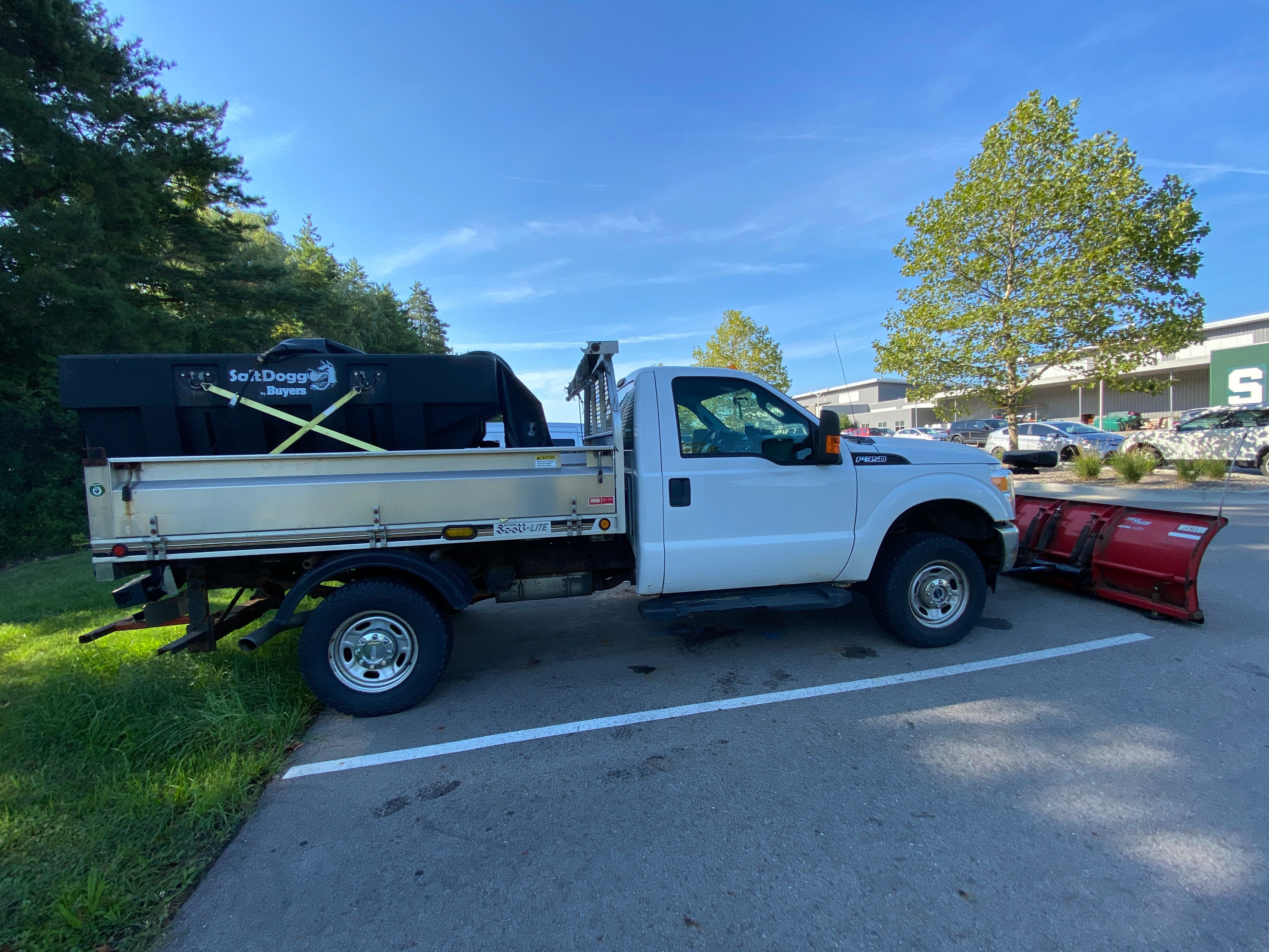 2012 - Ford E-350 Super Duty - 1460