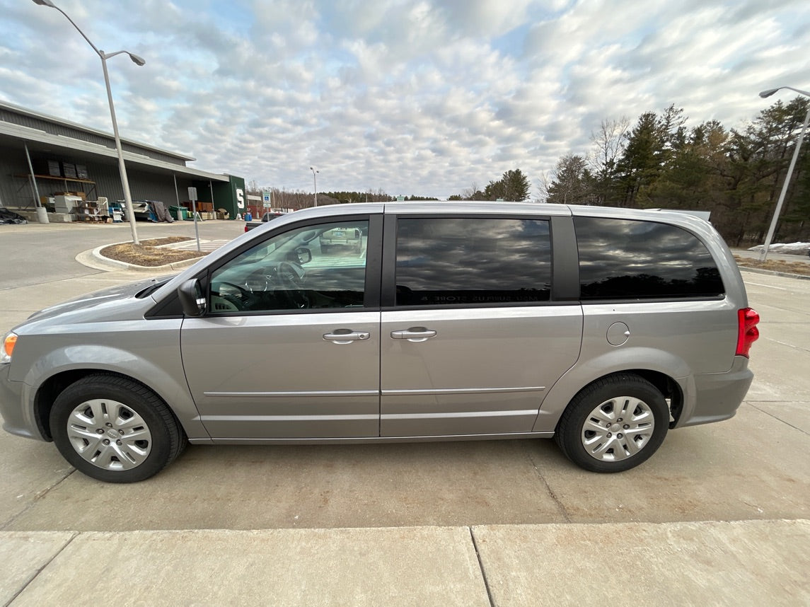 2017 - Dodge Grand Caravan - W101