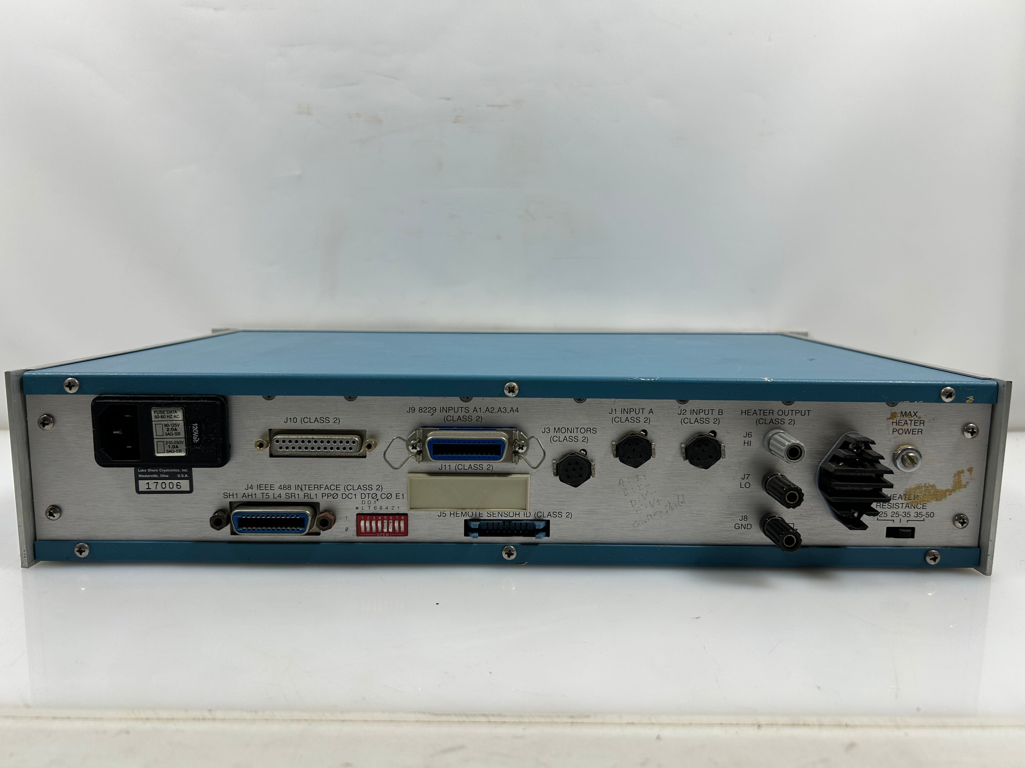 Lake Shore Cryotronics DRC-93C/DRC-93CA Temperature Controller