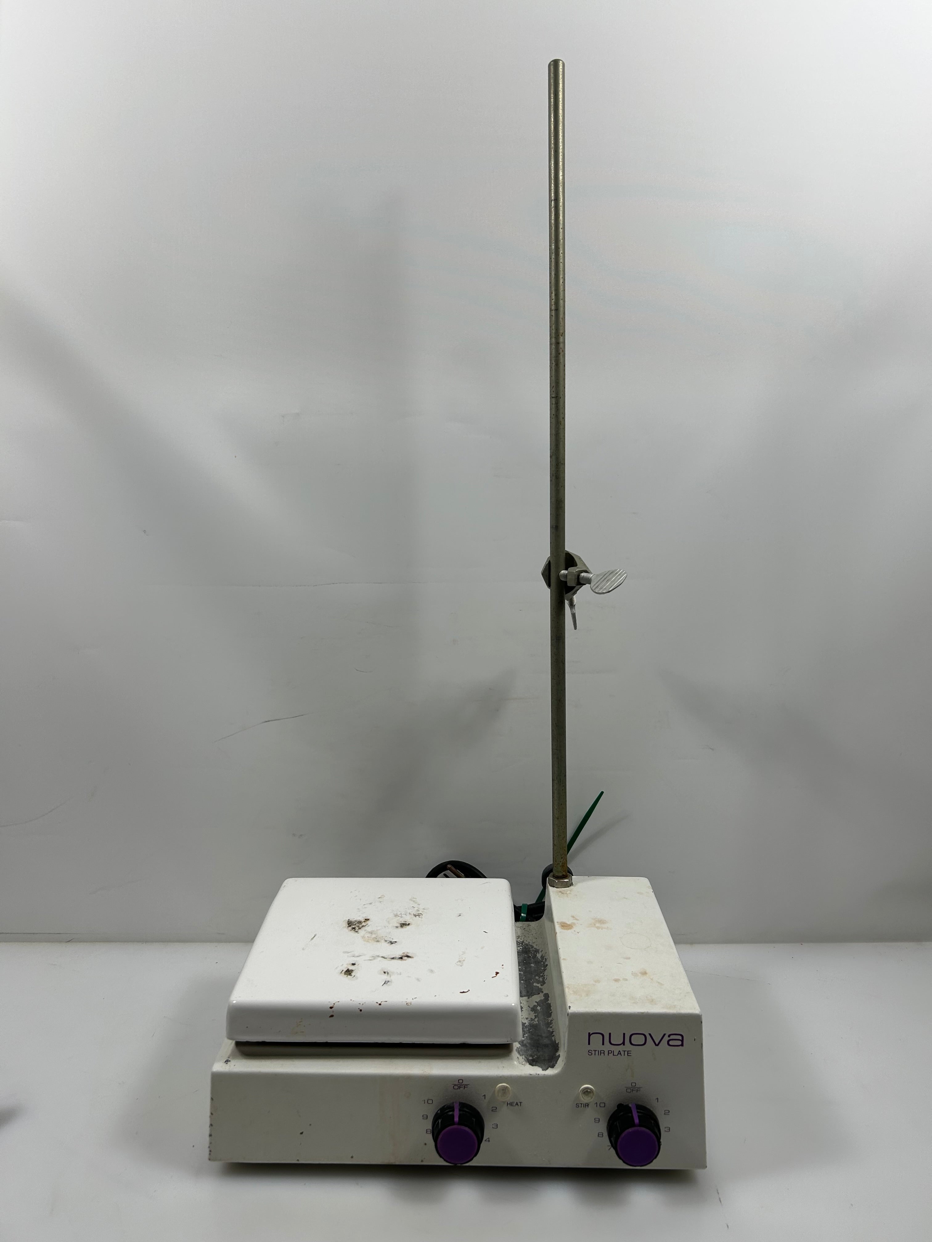 Nuova Stir Plate/Hot Plate