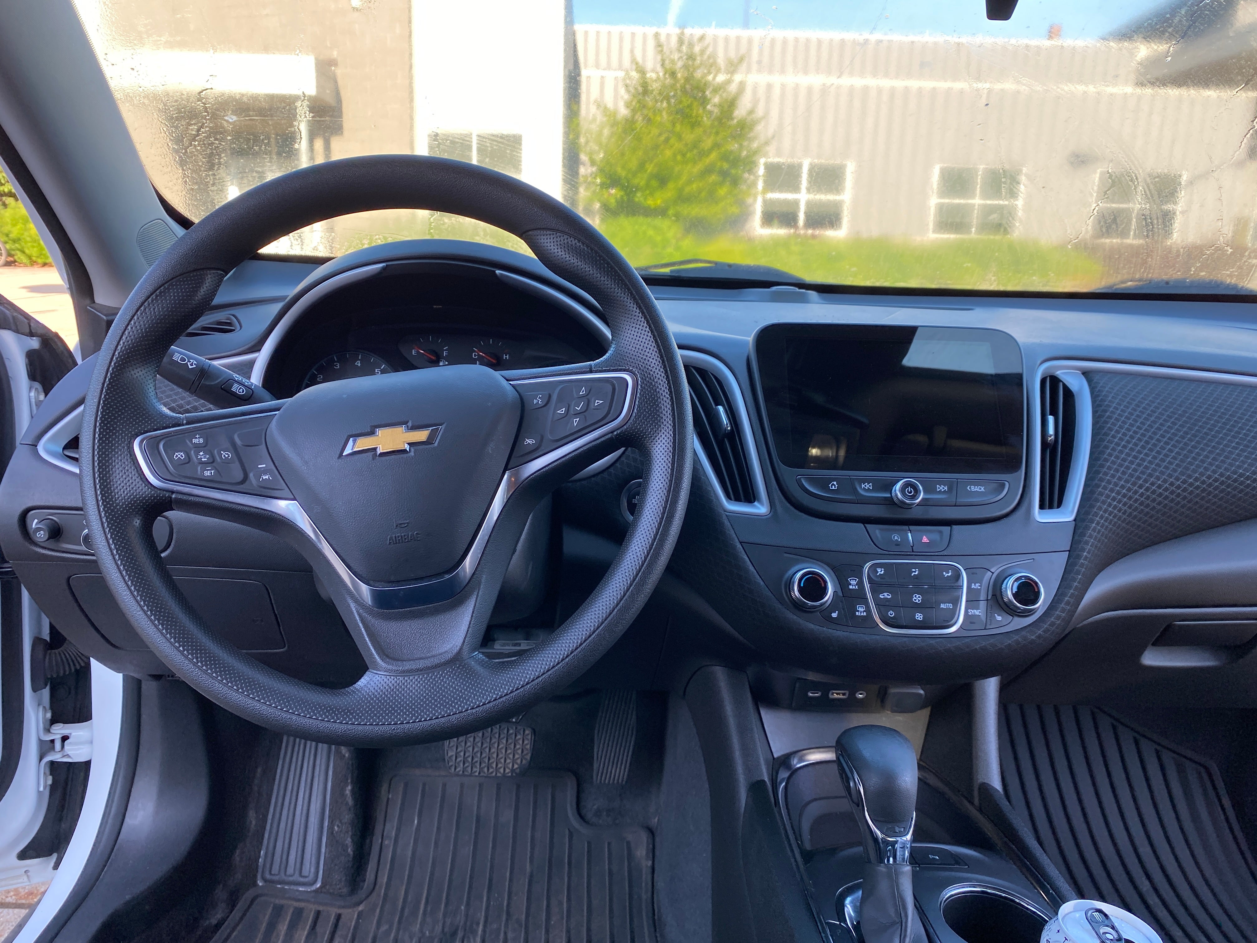 2024 - Chevrolet Malibu LT - E506
