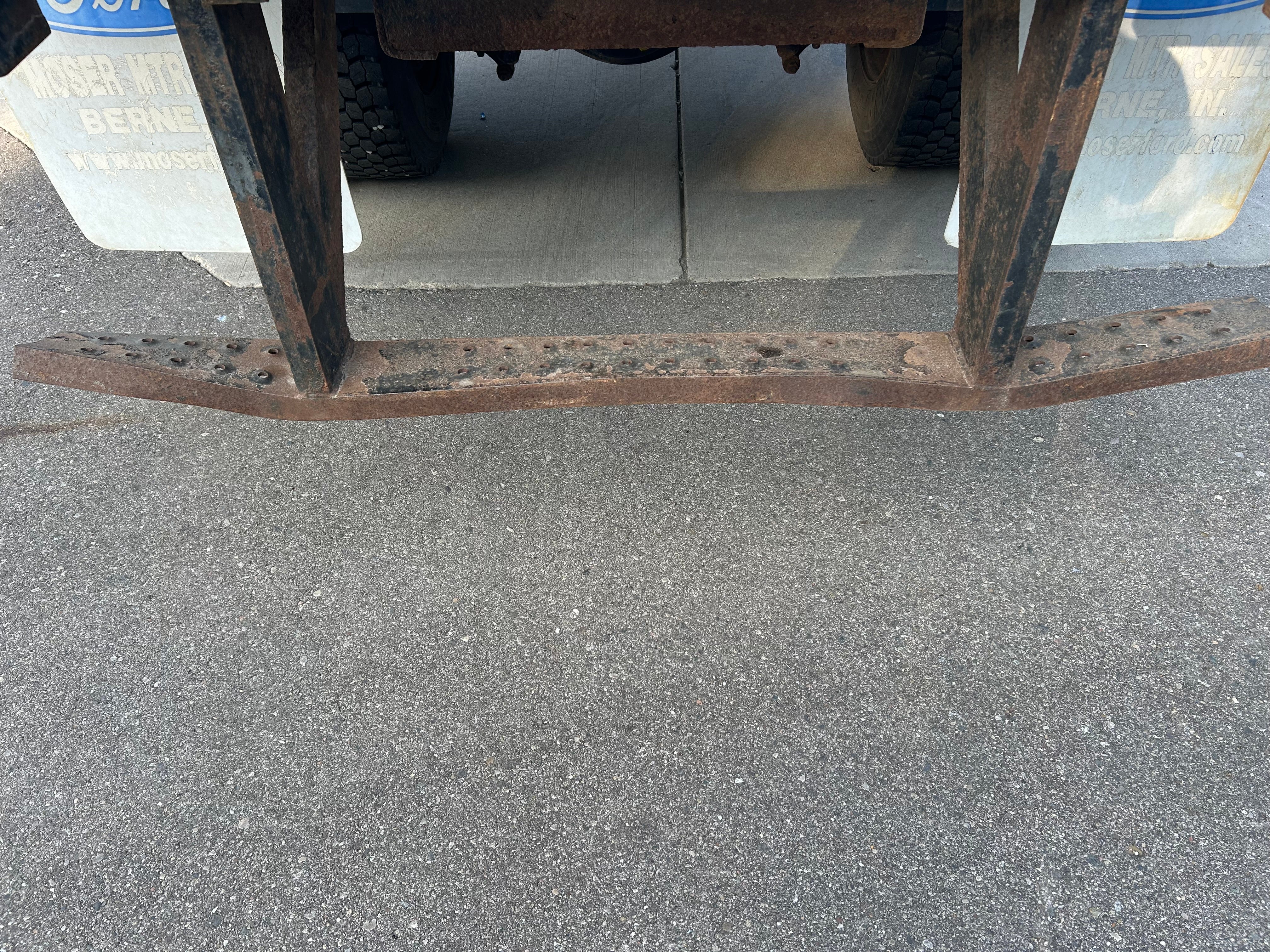 2008 - Freightliner M2 - 1379