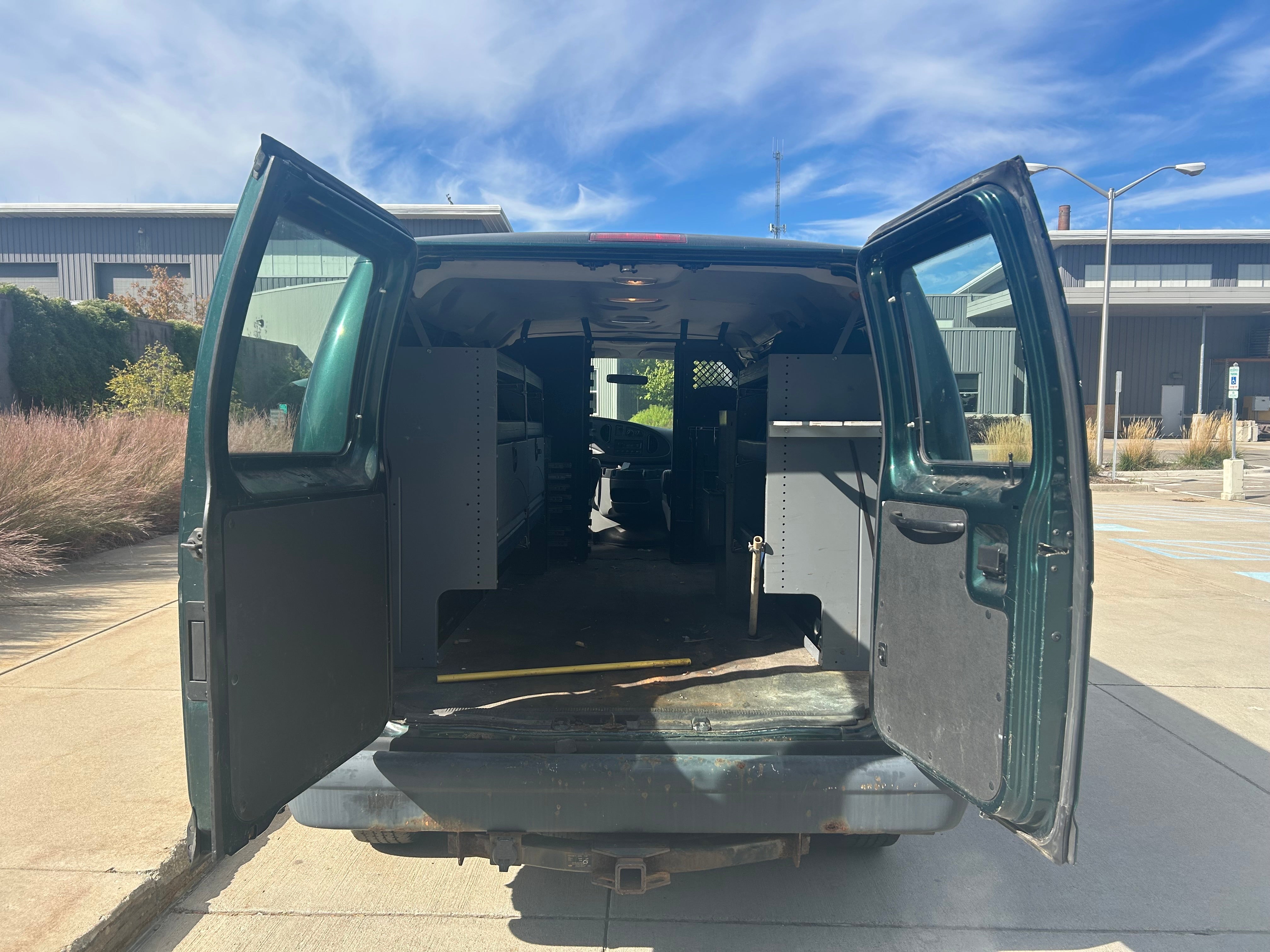 2008 - Ford Econoline E250 - 1217