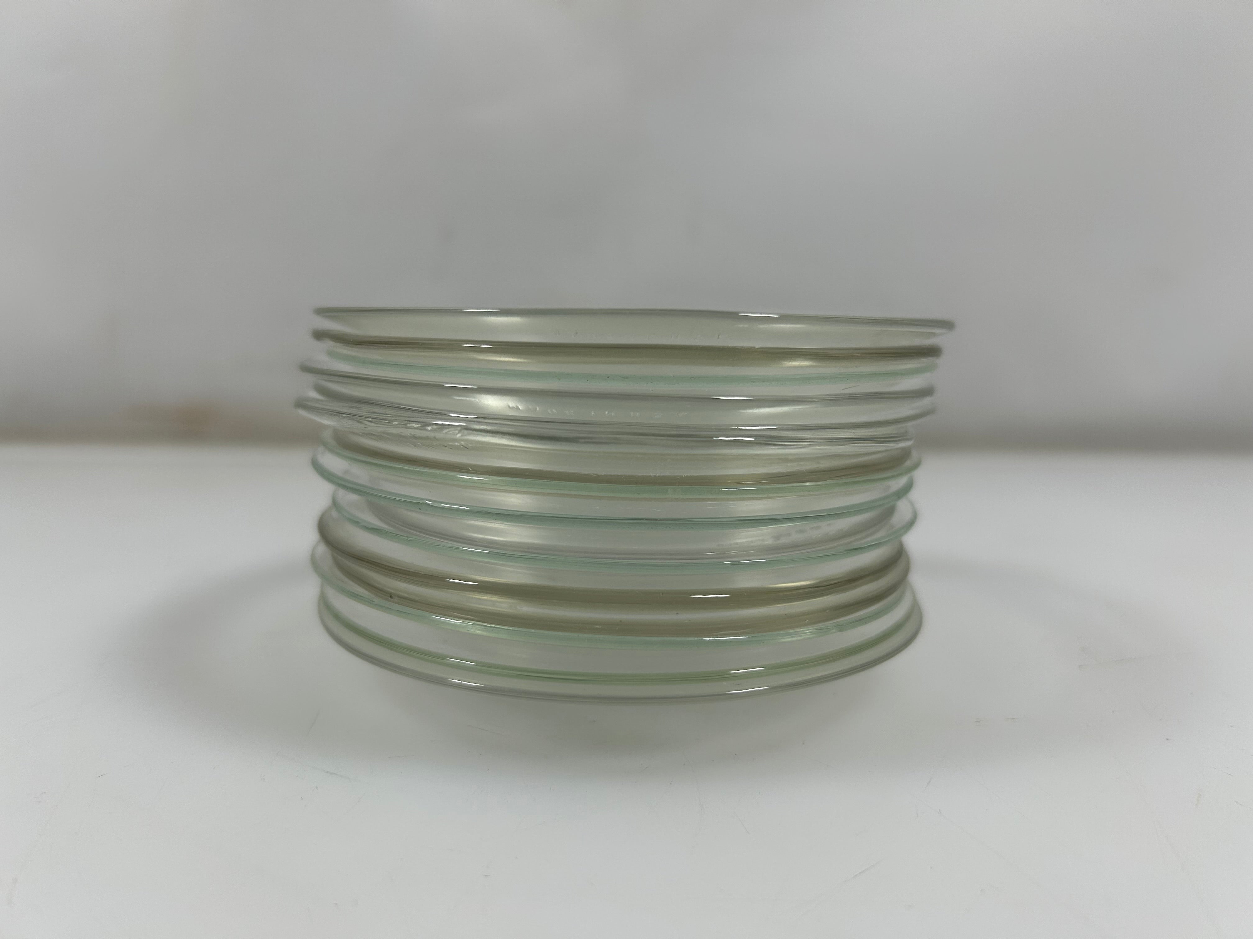 Pyrex 4 inch Lab Glassware Petri Dish 15 Count