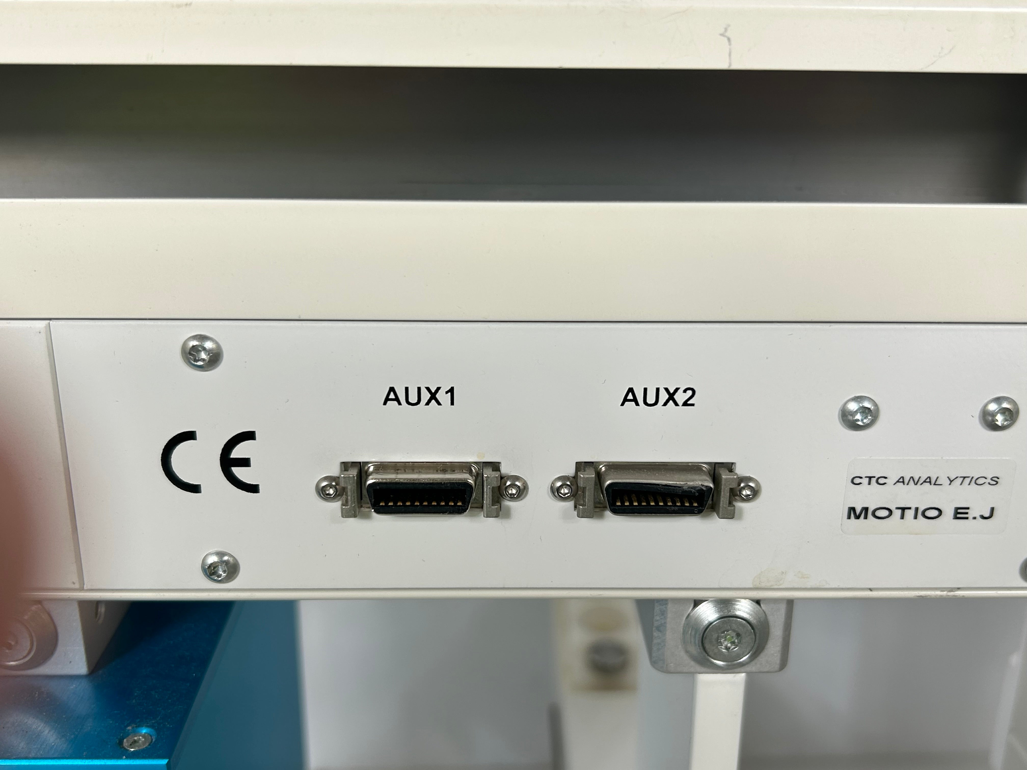 Shimadzu SIL 5000 Auto Injector/Autosampler *Parts* *Untested*