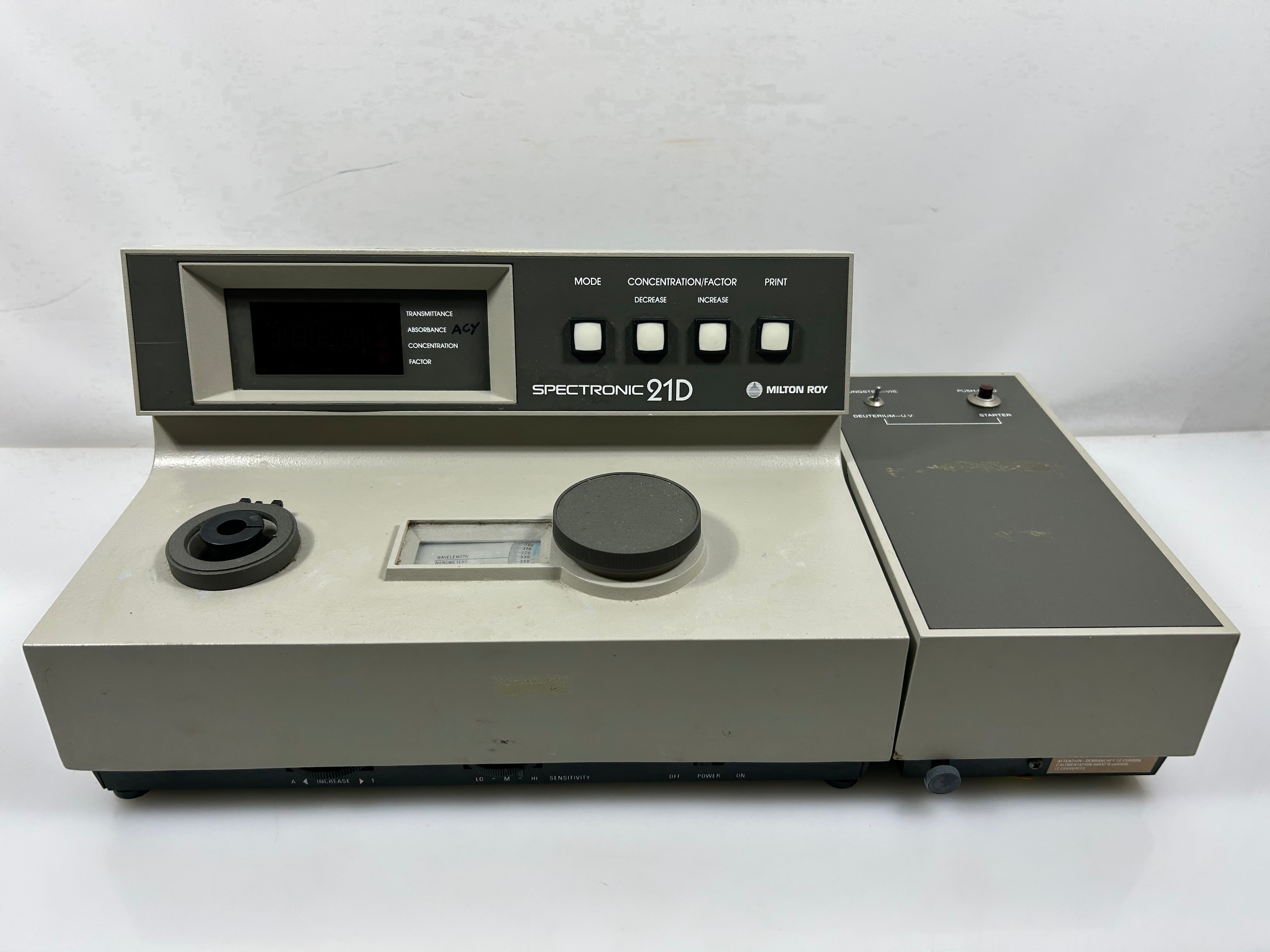 Milton Roy Spectronic 21D Digital Spectrophotometer