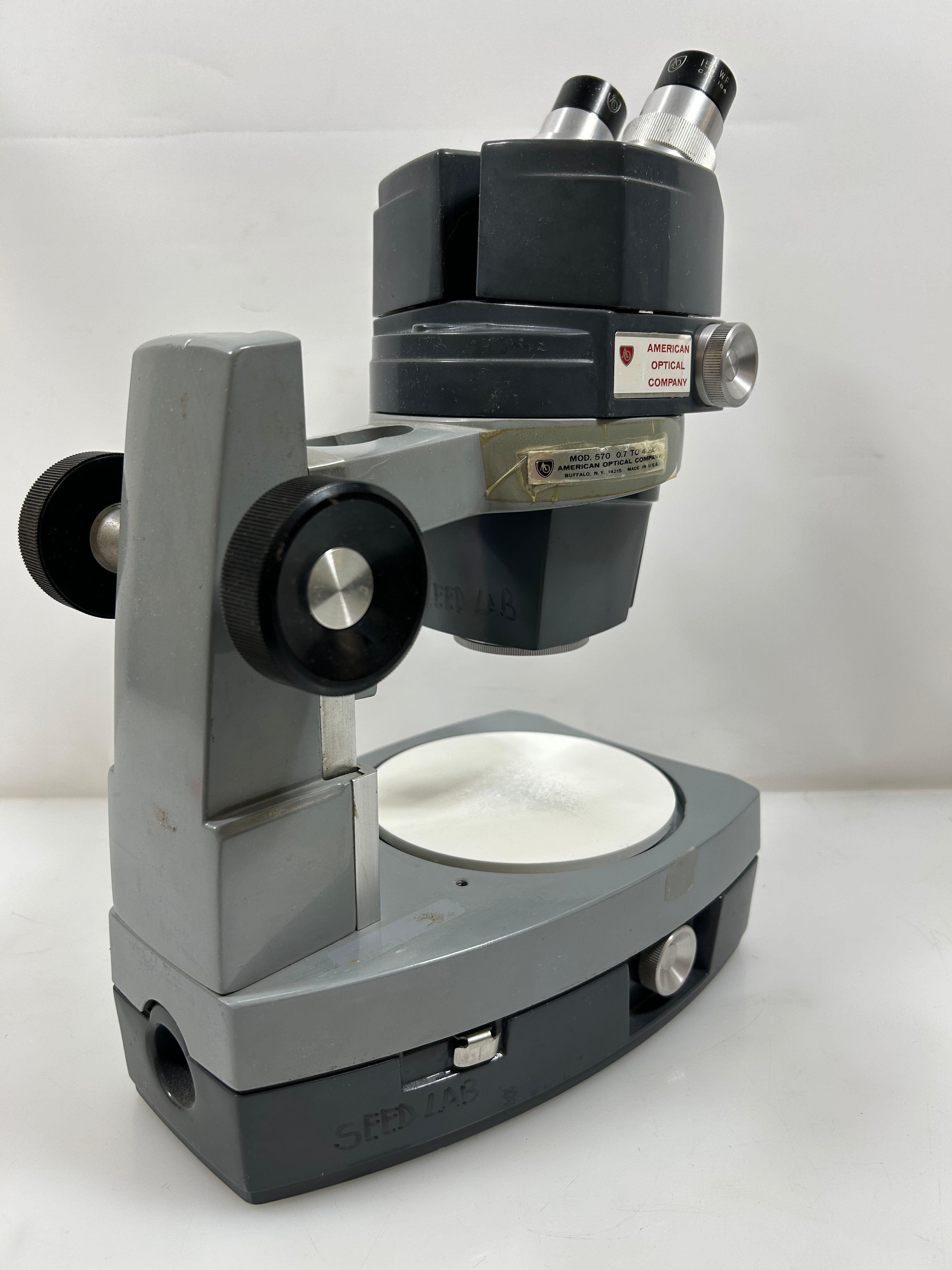 American Optical AO 570 Stereo Star Microscope