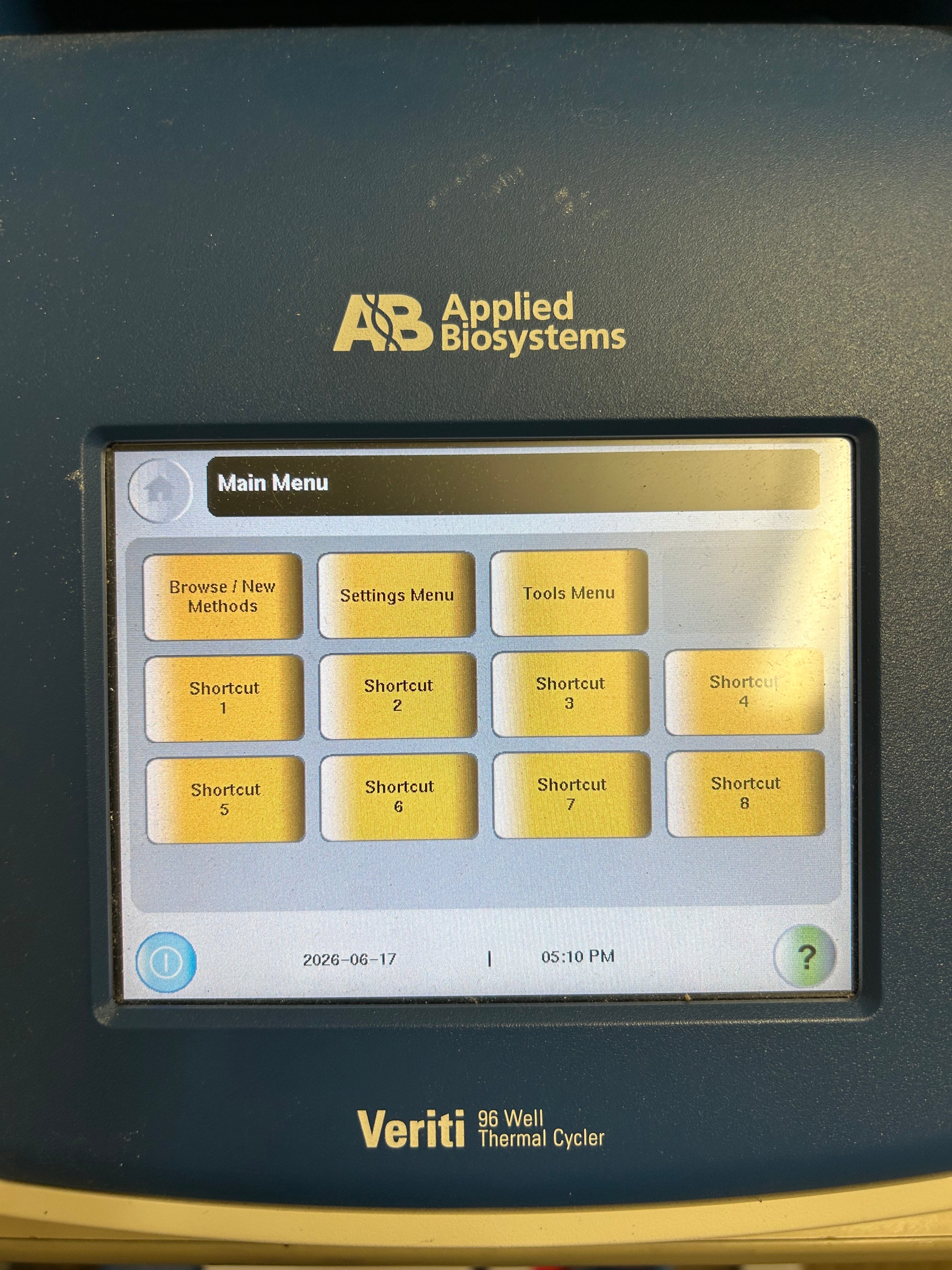 Applied Biosystems Veriti Thermal Cycler