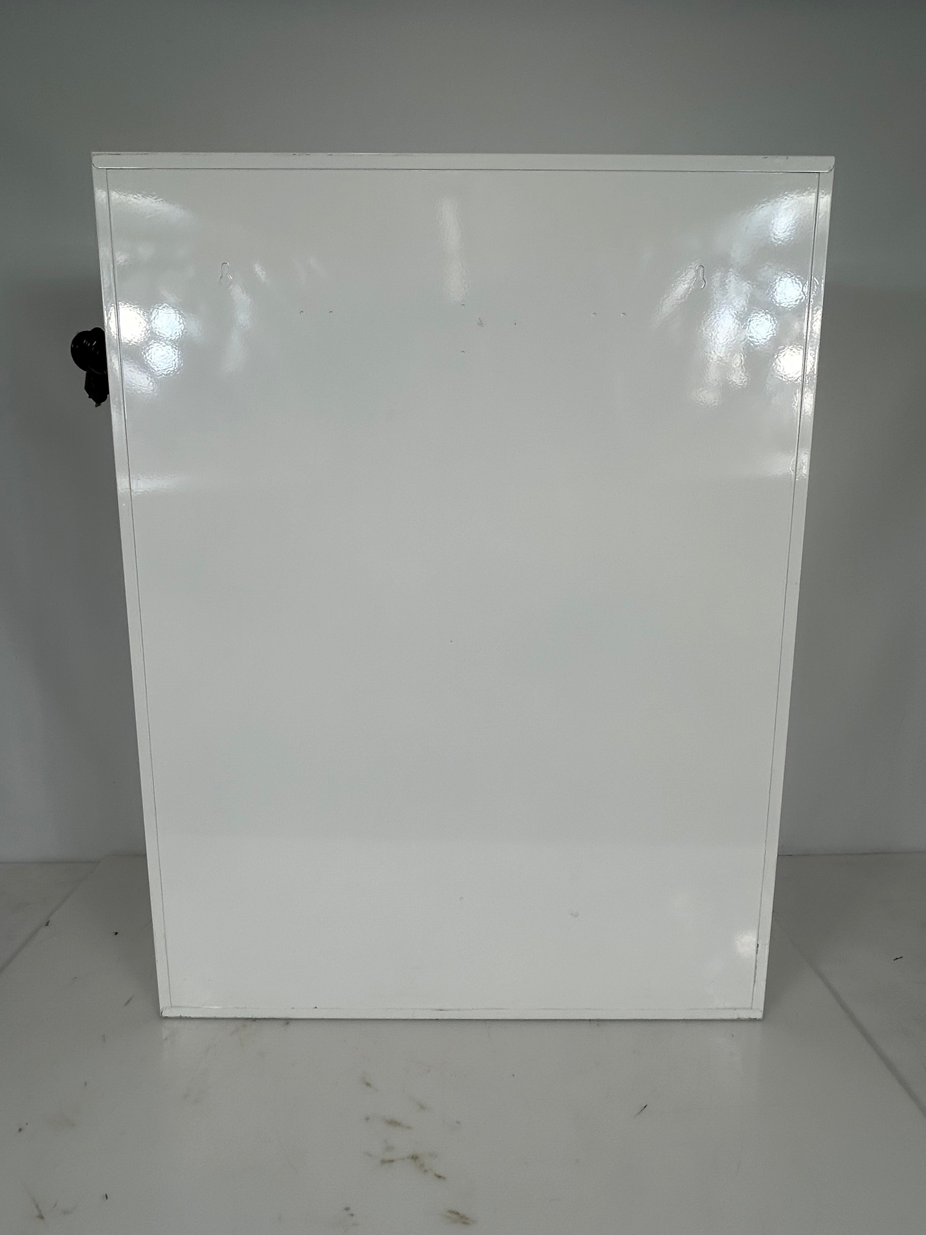 Sellstrom Monitor 2000 Germicidal Cabinet