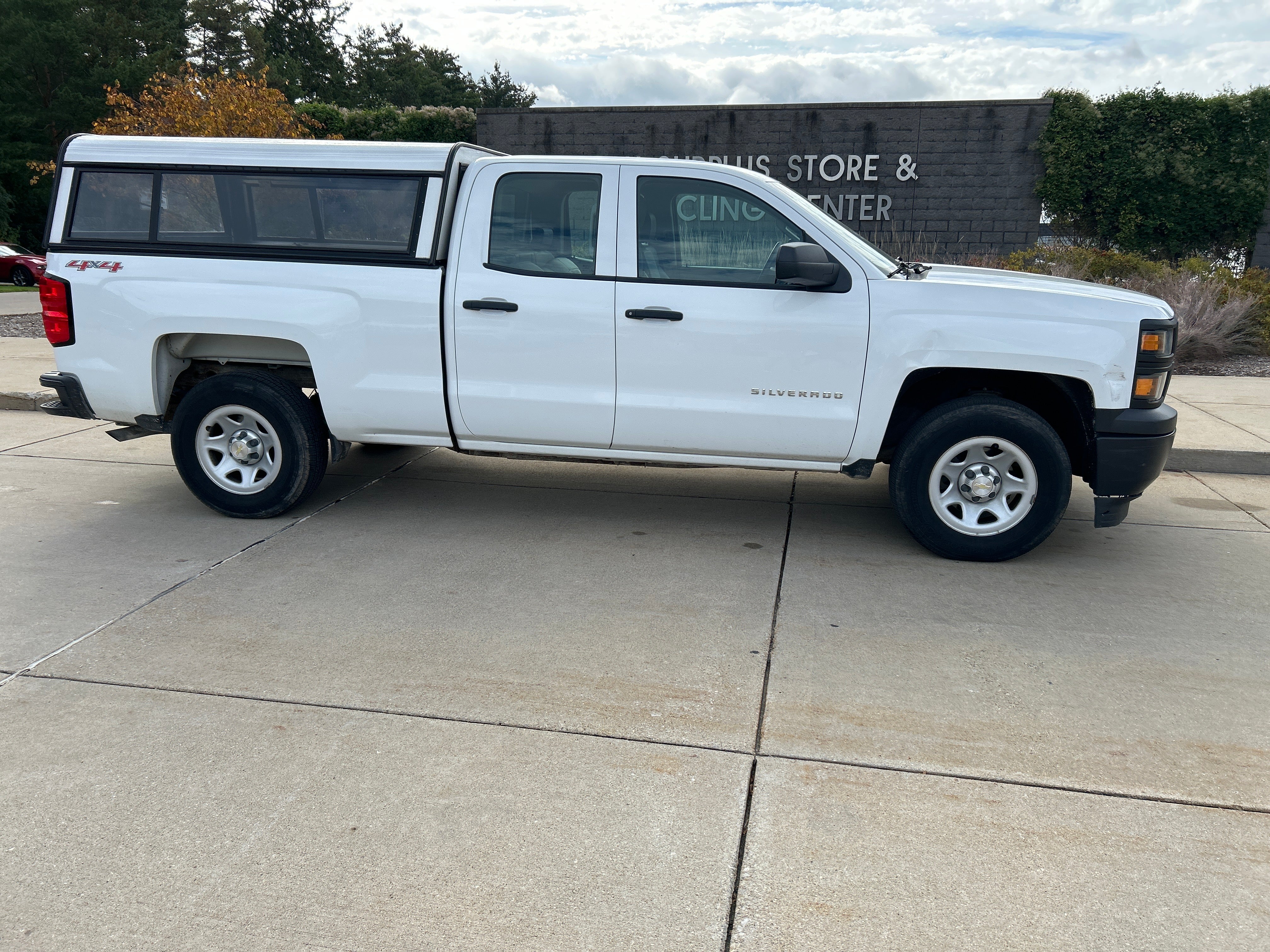 2015 - Chevrolet Silverado 1500 Double Cab - 1603