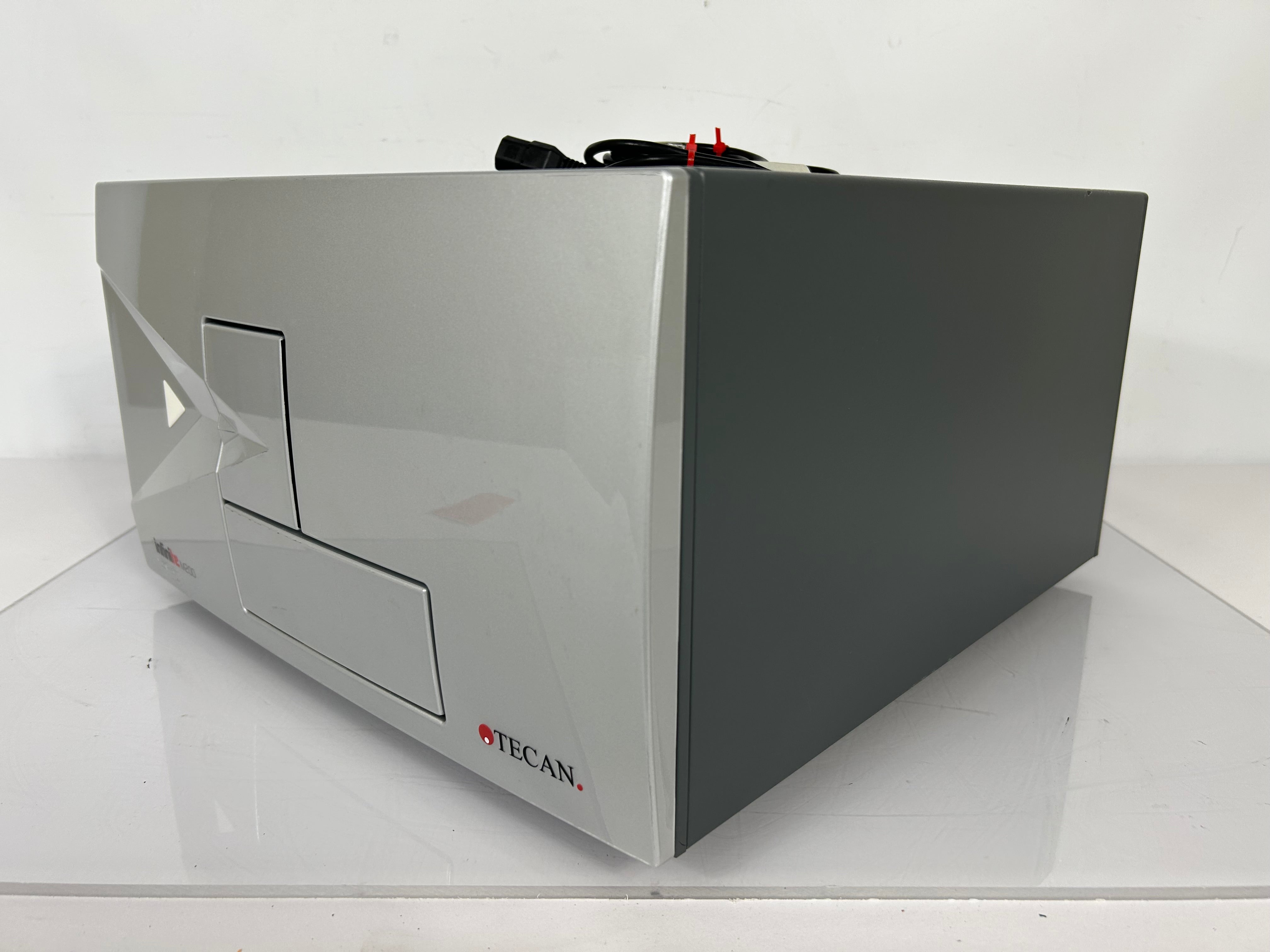 Tecan Infinite M200 Multi-Mode Microplate Reader