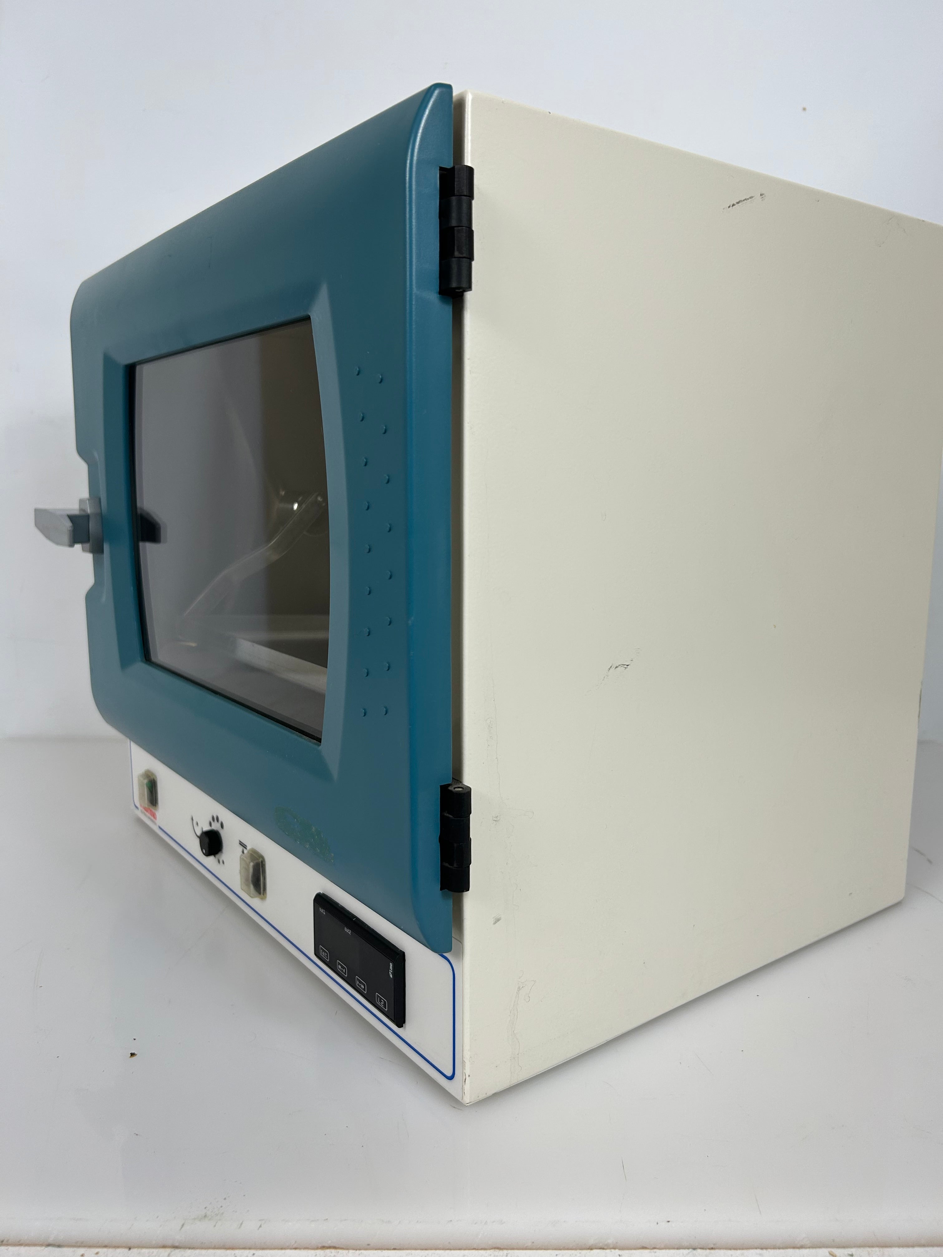 Thermo Scientific Shake 'n' Stack Hybridization Oven