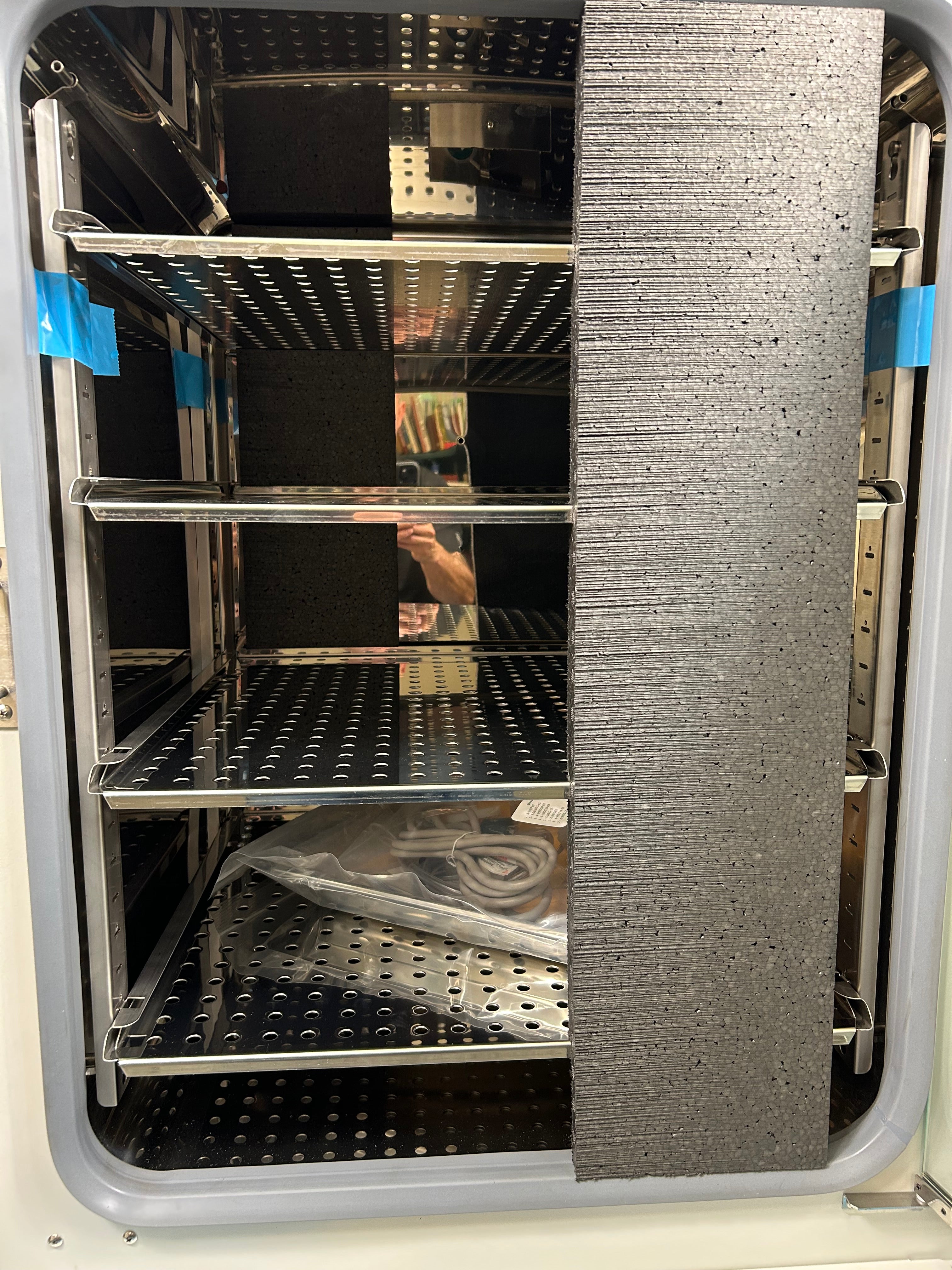NuAire In-VitroCell ES NU-5710 Direct Heat CO2 Incubator