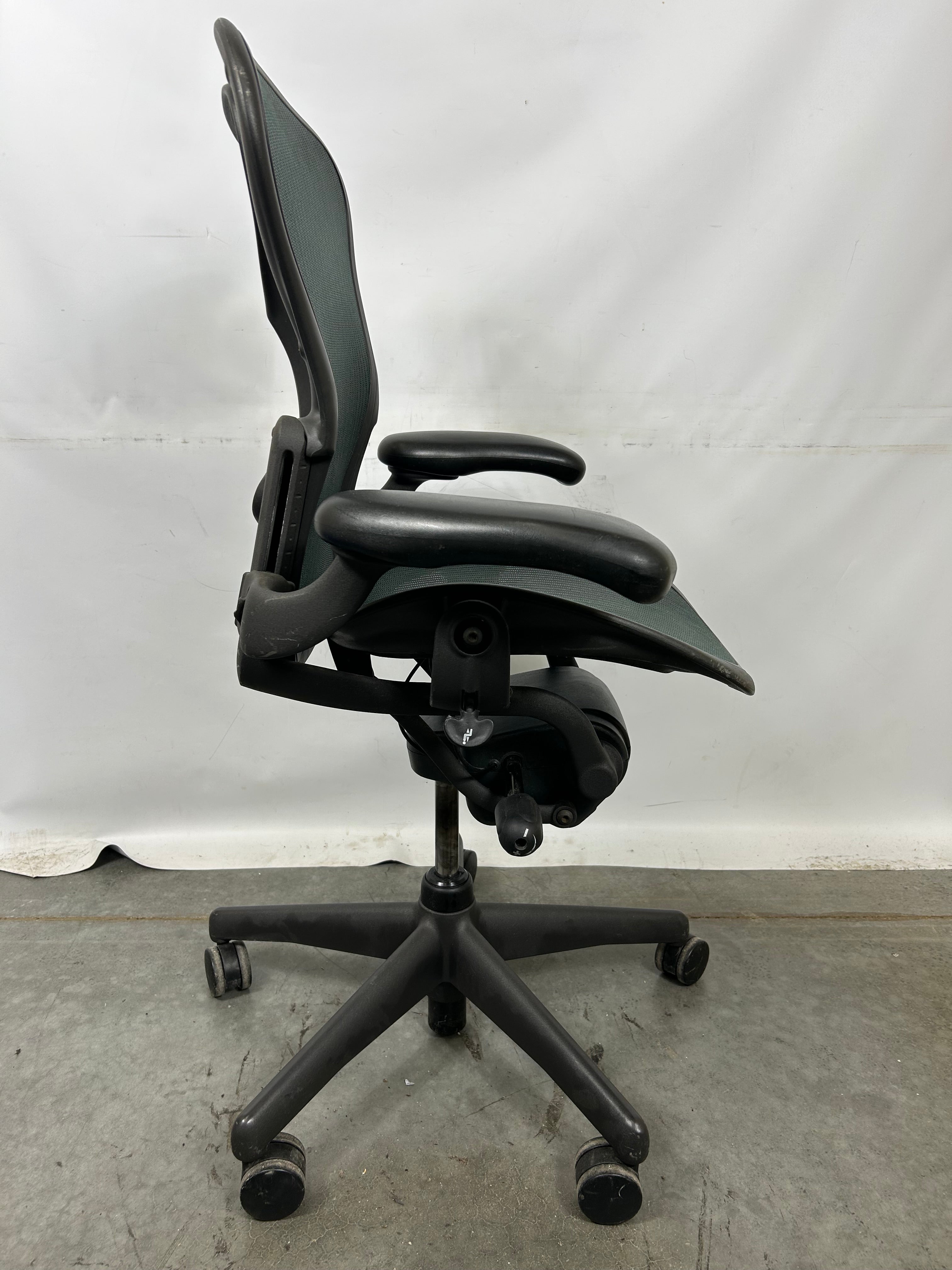 Forest Green Herman Miller Aeron Chair Size A