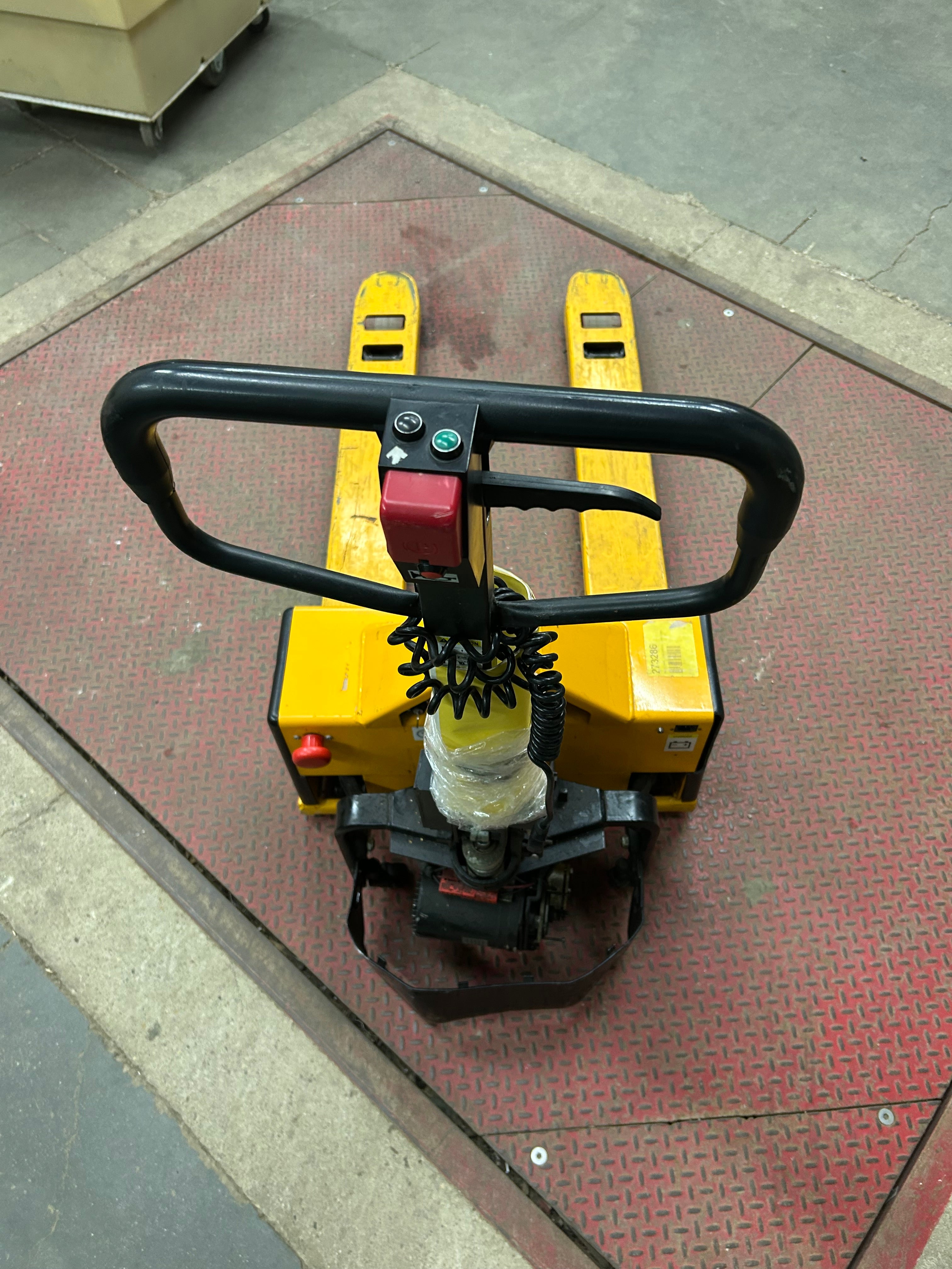 Wesco Electric Pallet Truck *Parts or Repair*