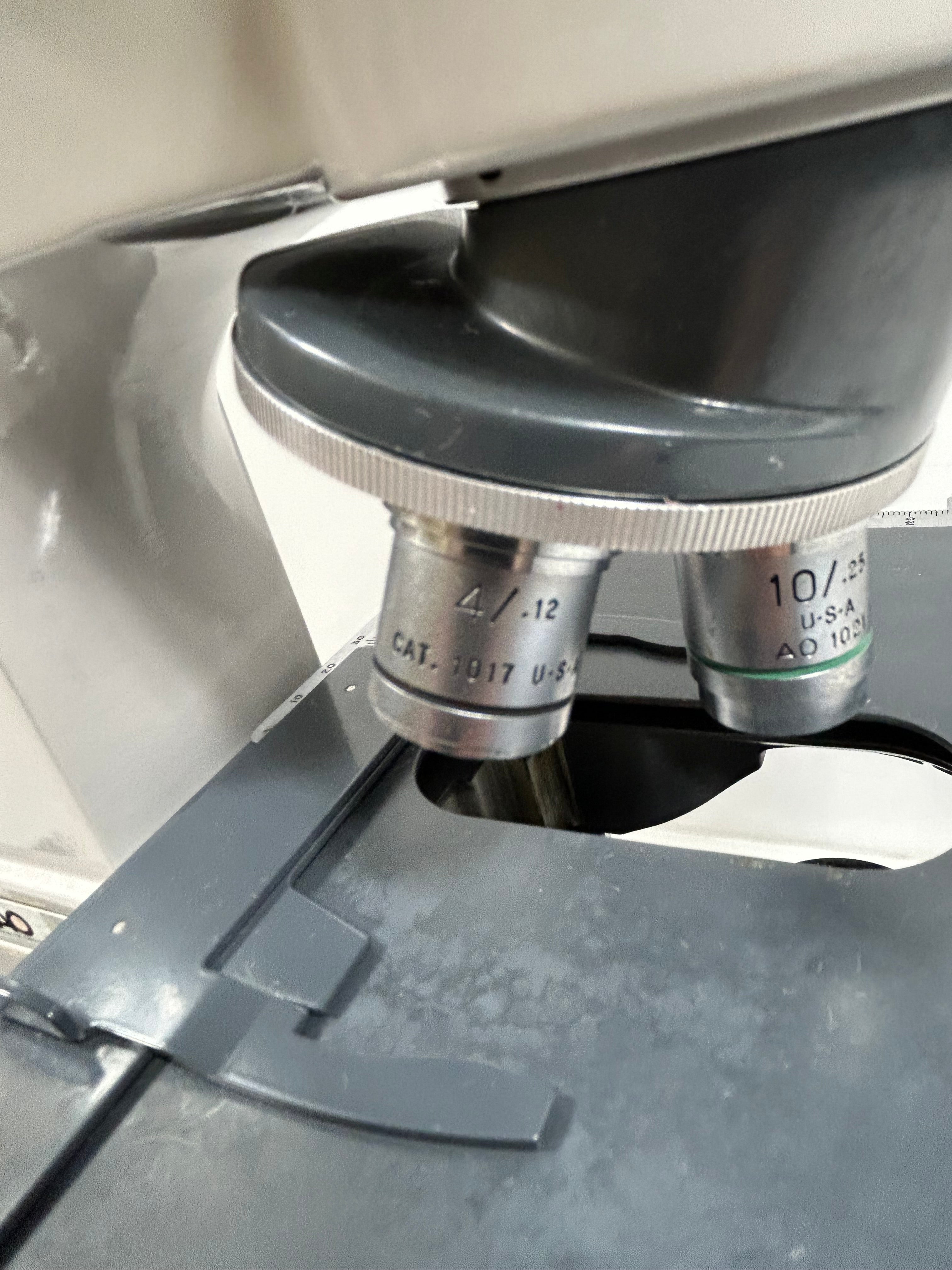 American Optical One-Ten Microstar Laboratory Microscope *Untested*