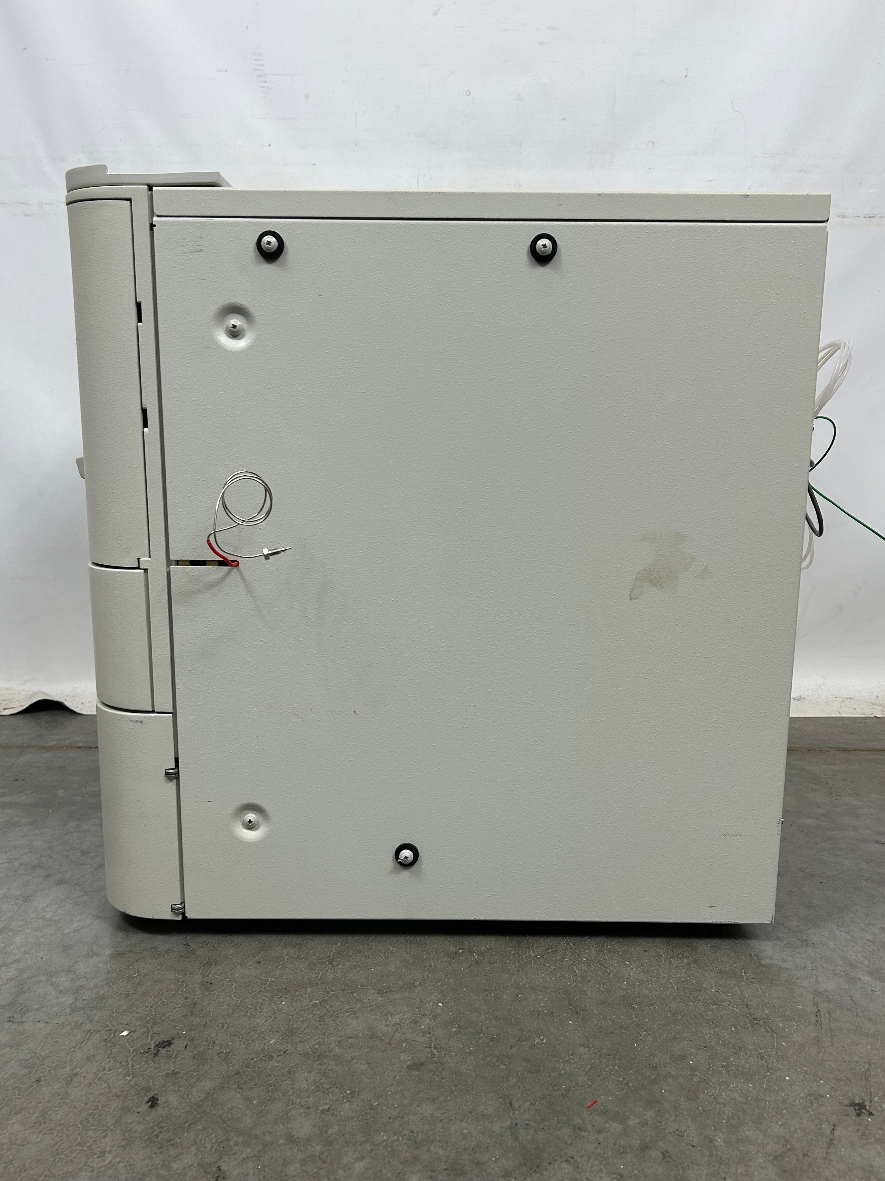 Waters Alliance 2690 Separations Module HPLC *Untested*