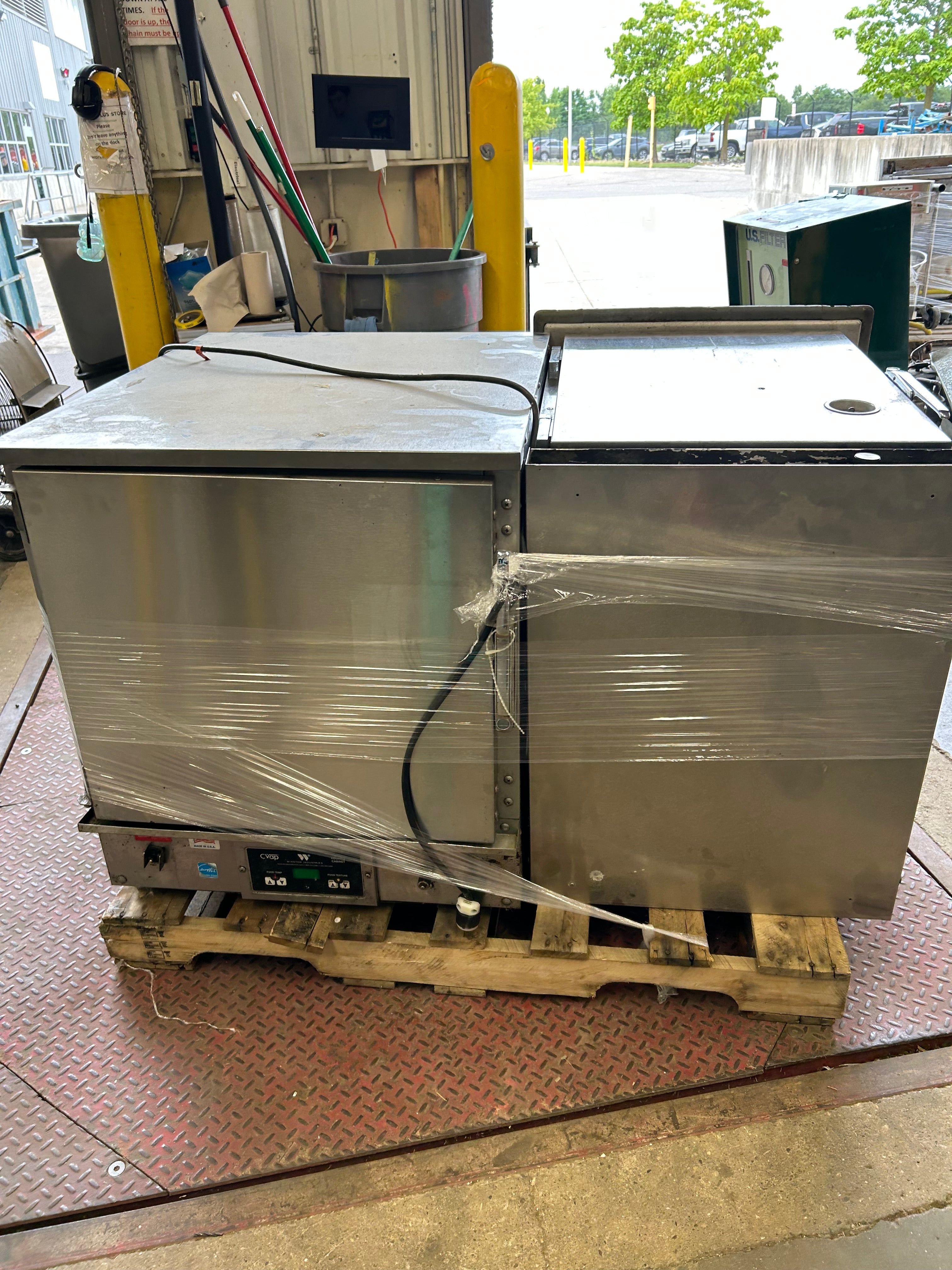 Pallet of Industrial Kitchen Equipment *Parts or Repair* #2