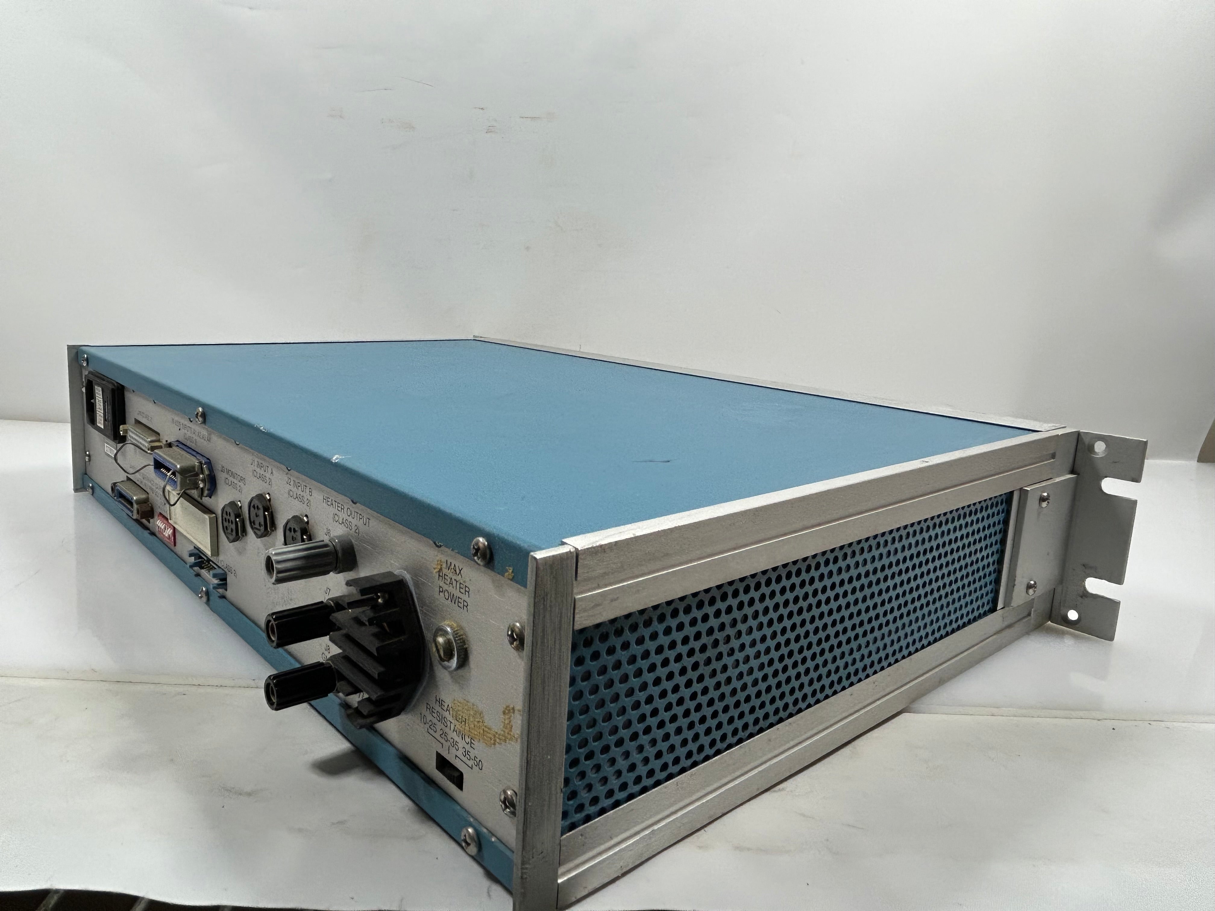 Lake Shore Cryotronics DRC-93C/DRC-93CA Temperature Controller