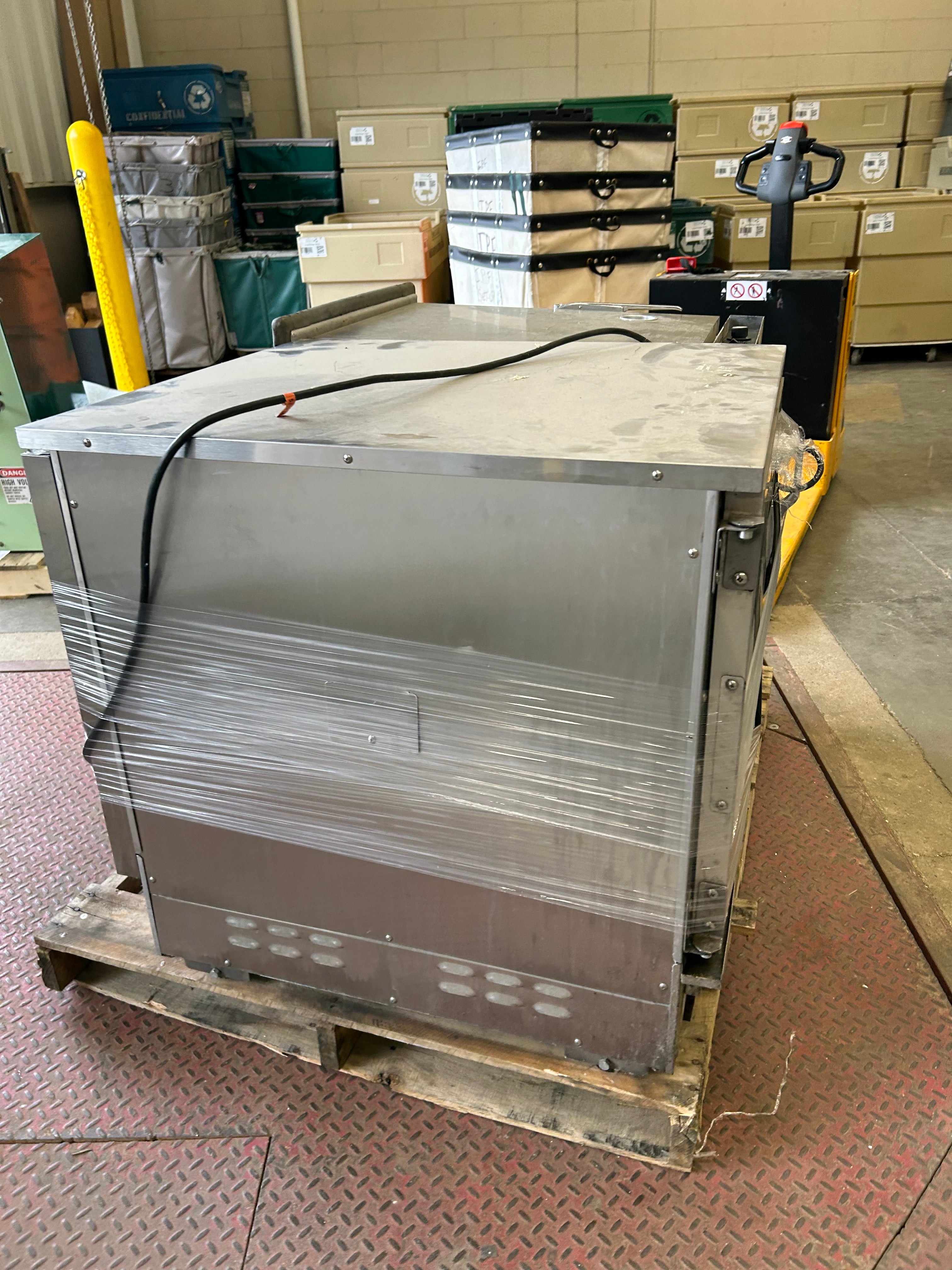 Pallet of Industrial Kitchen Equipment *Parts or Repair* #2