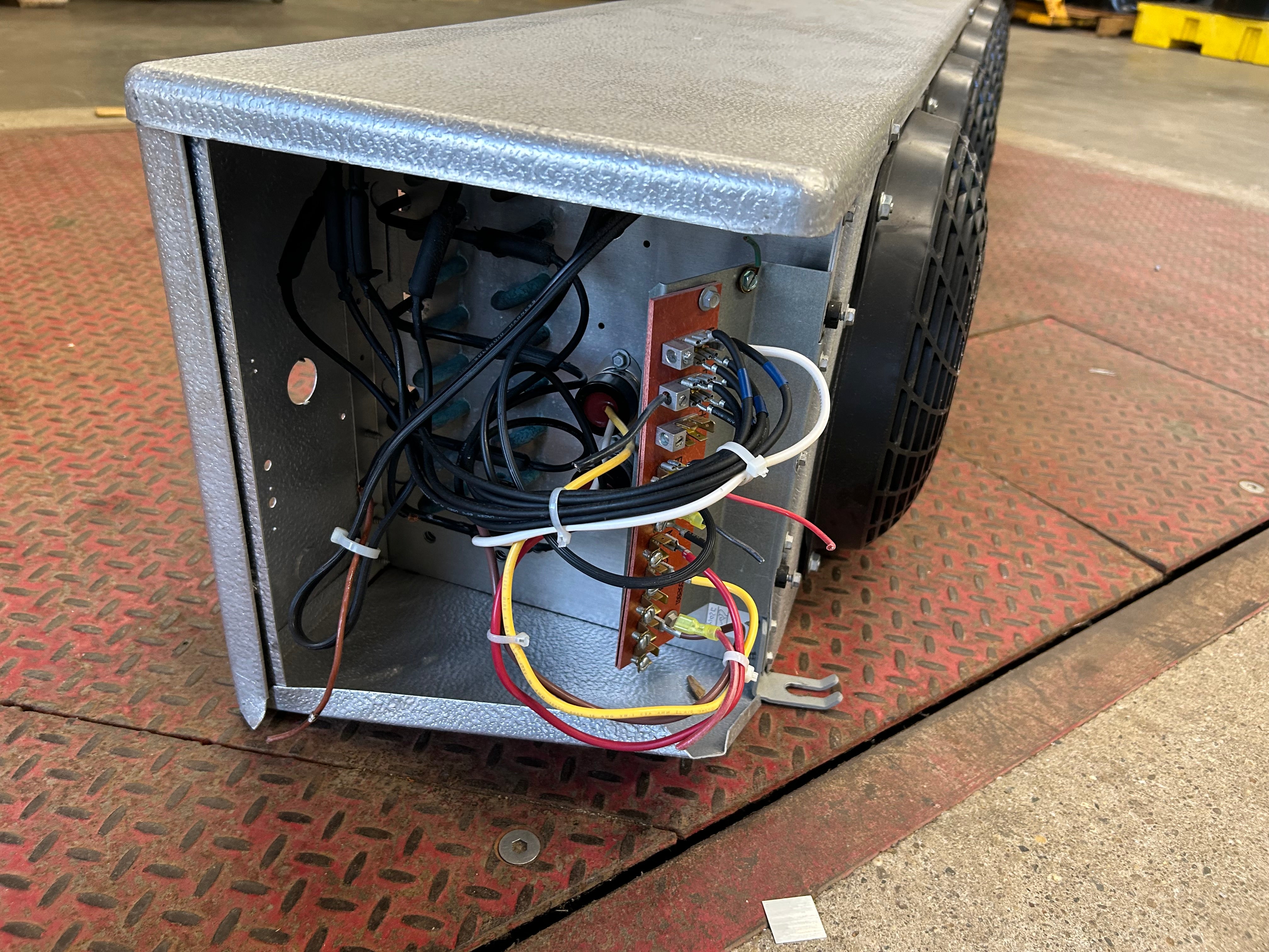 HeatCraft Refrigeration Products Model LSF200BK *Parts or Repair*