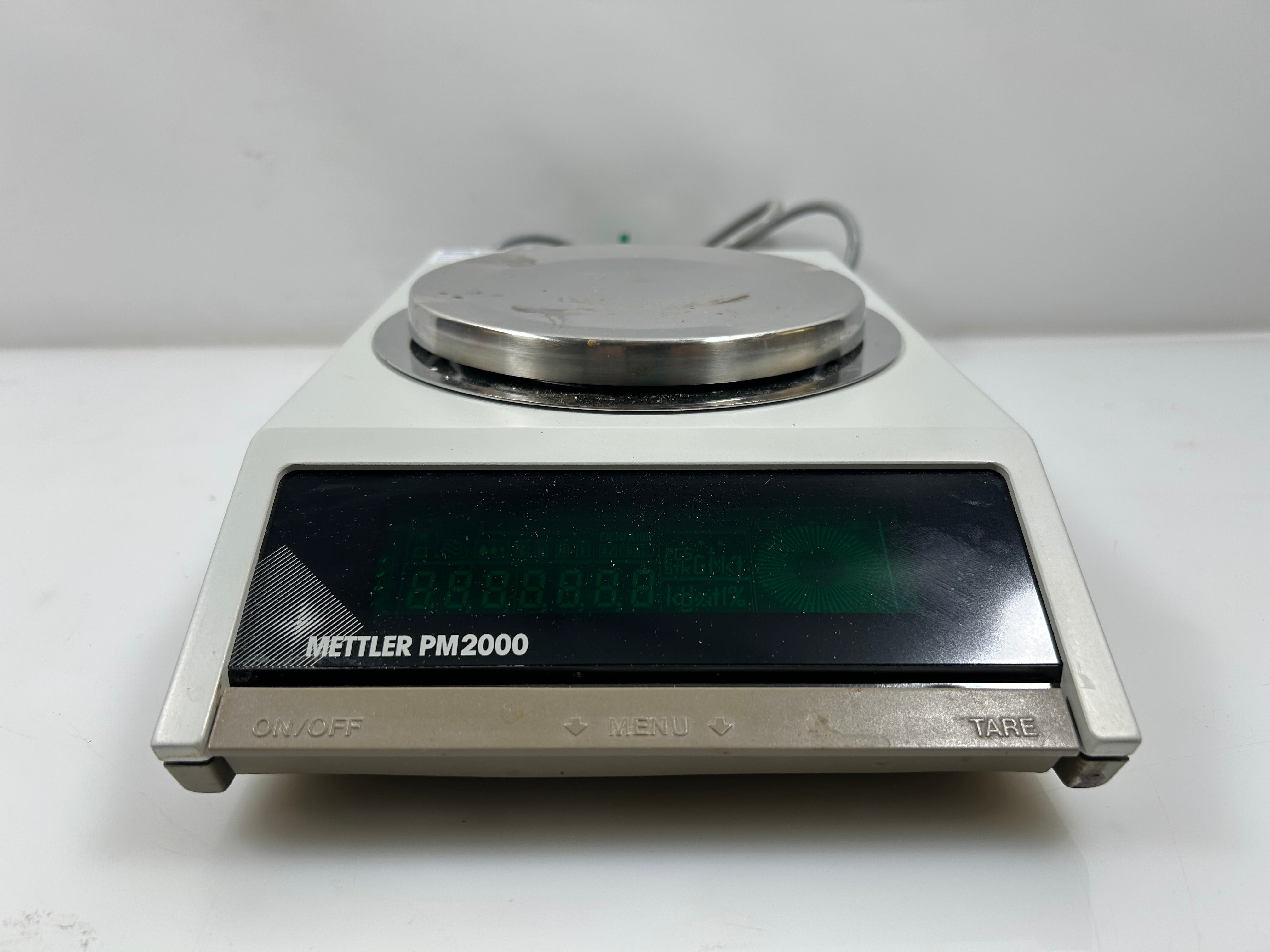 Mettler Toledo PM 2000 Balance Scale