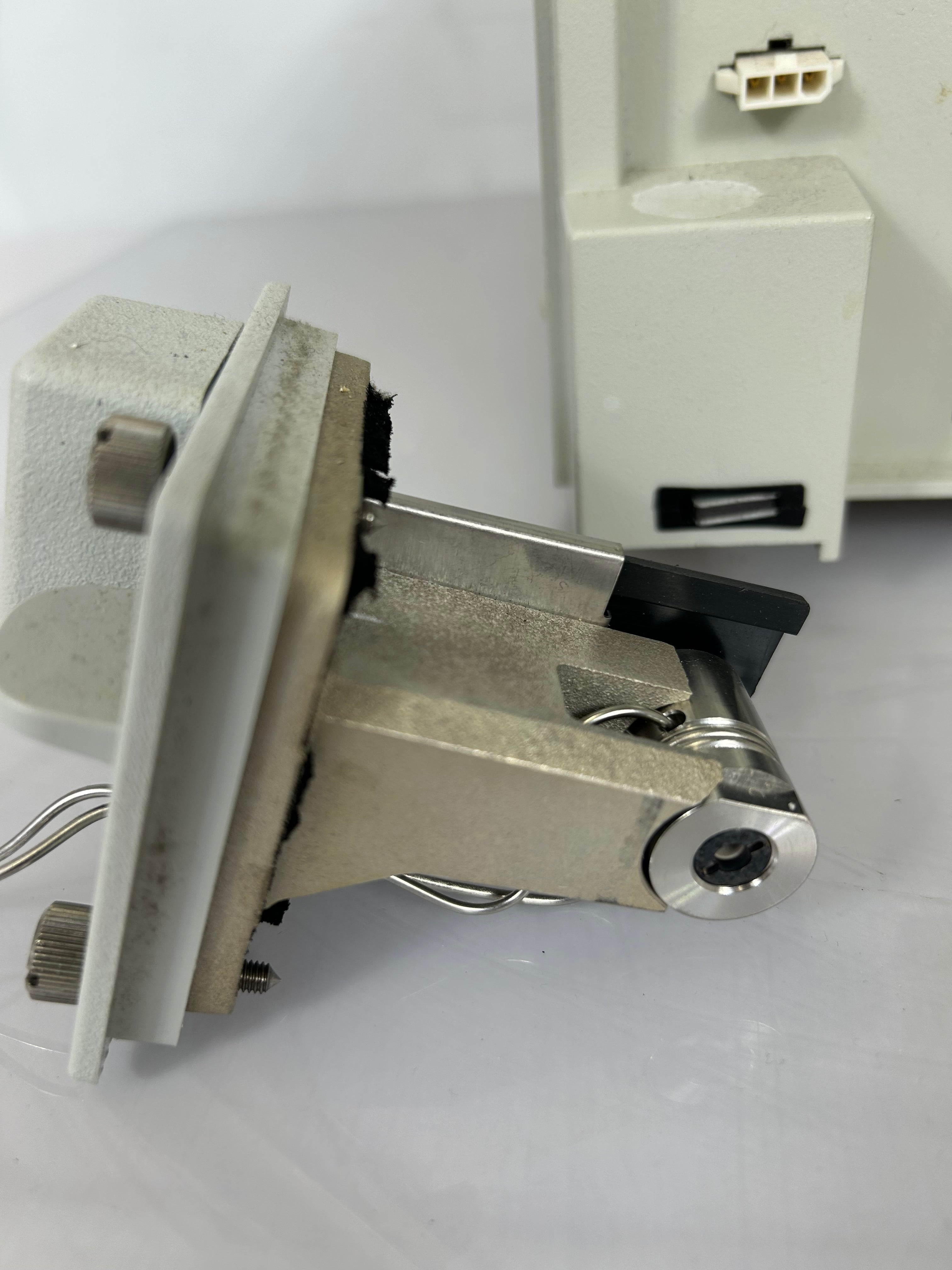 Waters 2487 Dual Absorbance Detector *Untested*
