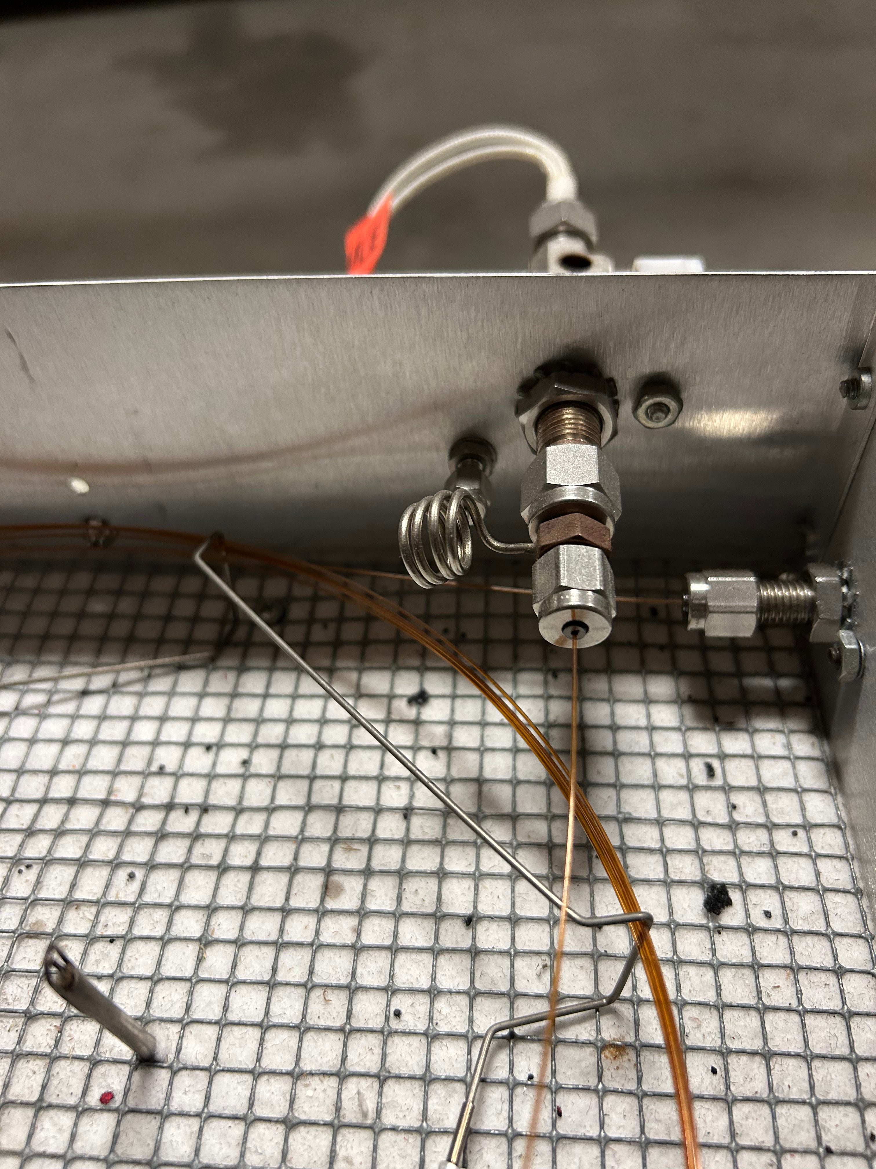 SRI 8610 Gas Chromatograph *Parts*