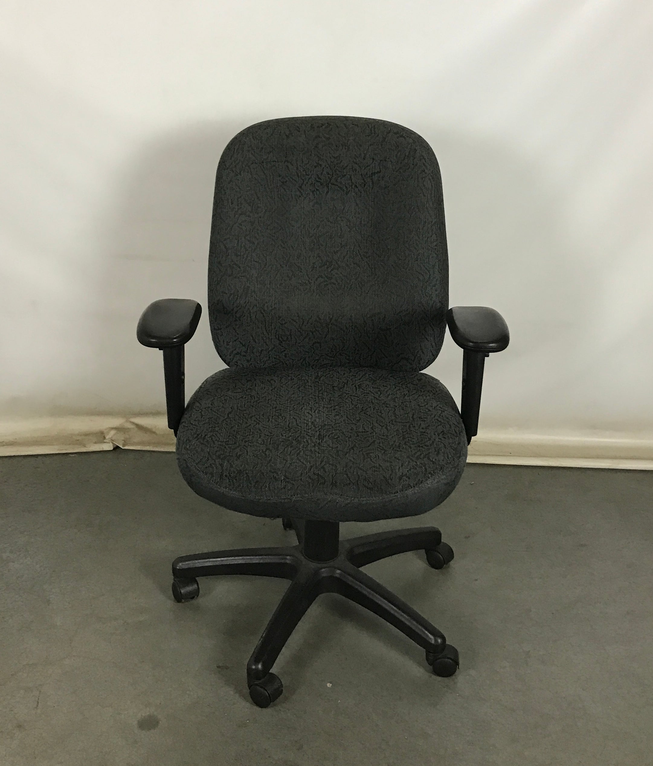 Patterned Rolling Office Chair