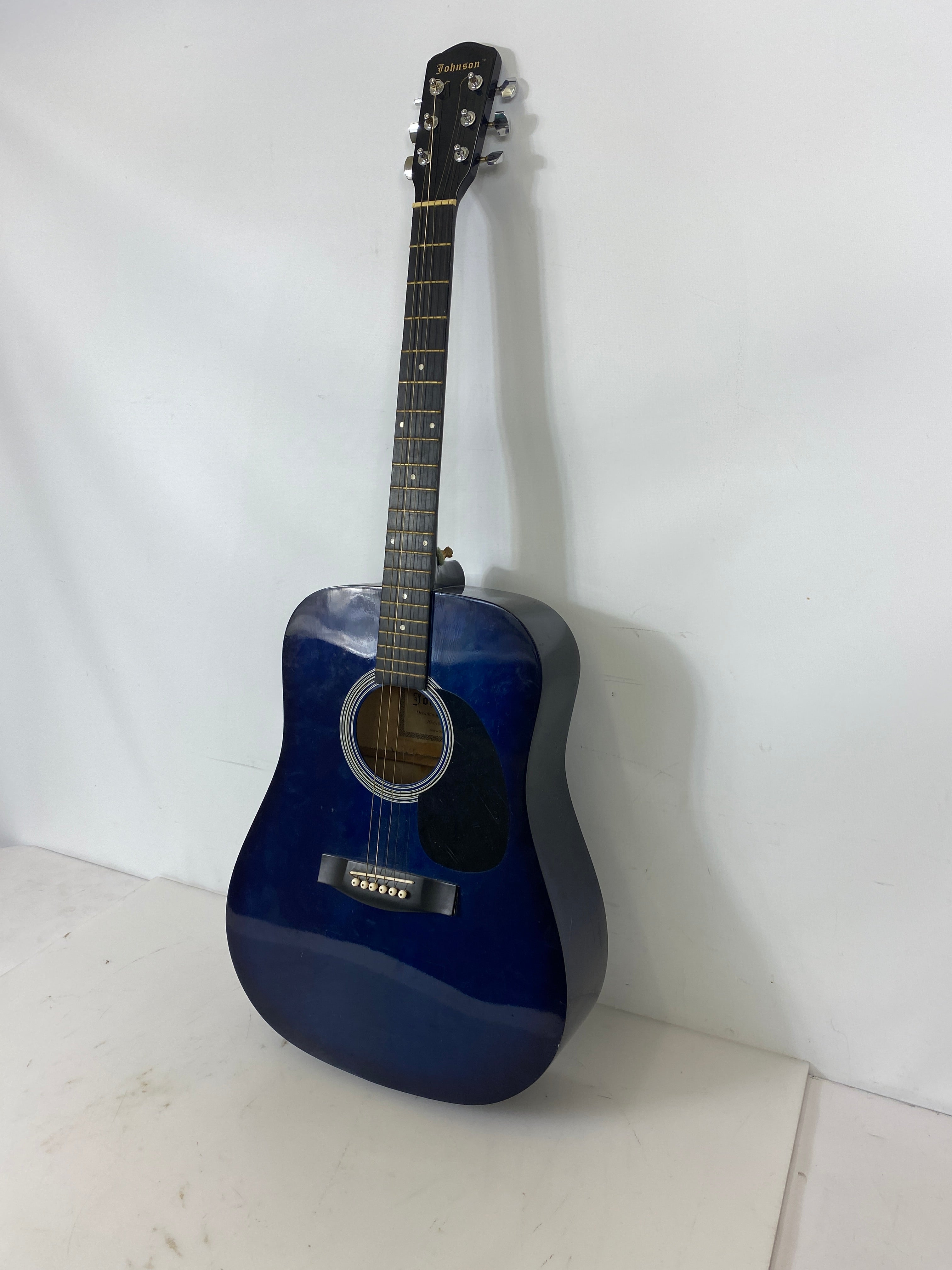 Johnson JG-610-BL Dreadnaught Acoustic Guitar Blue 6-String Full Size