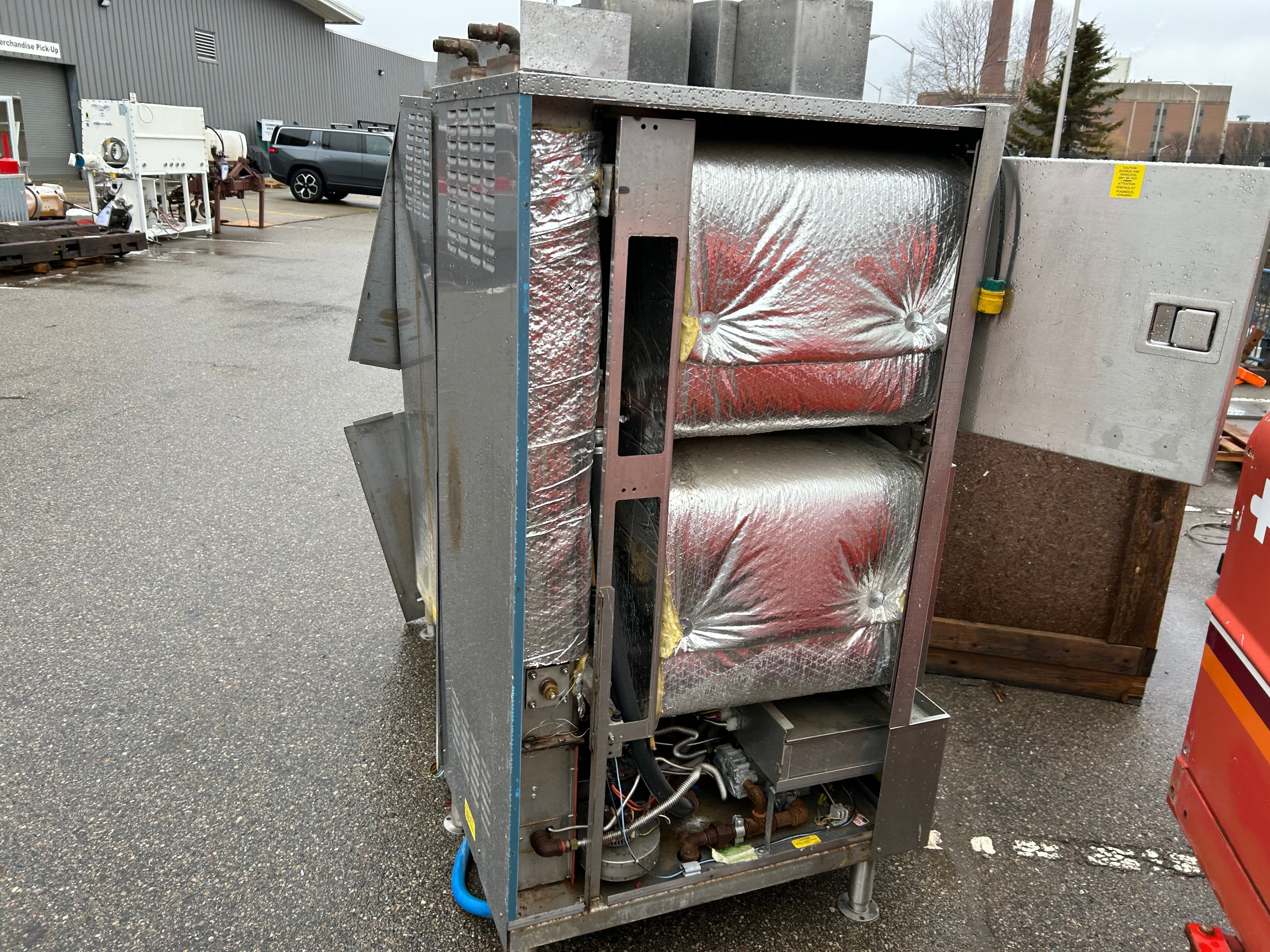 Pair of Industrial Steamers for Parts or Repair/Scrap Bid #625- 980lbs