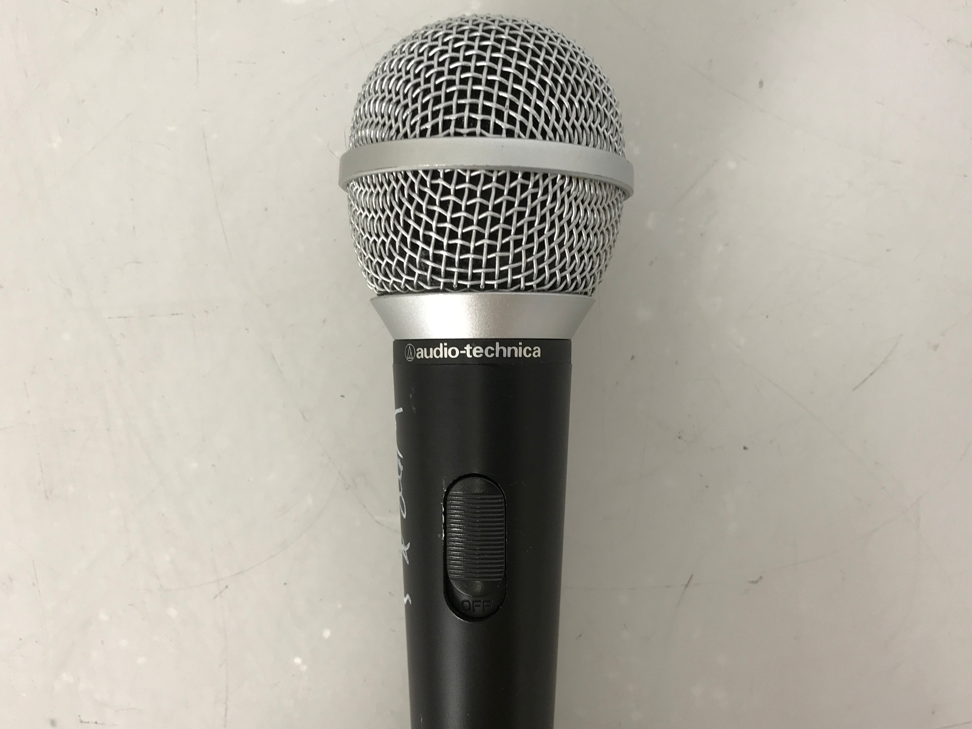 Audio Technica ATR1200 Cardioid Dynamic Microphone