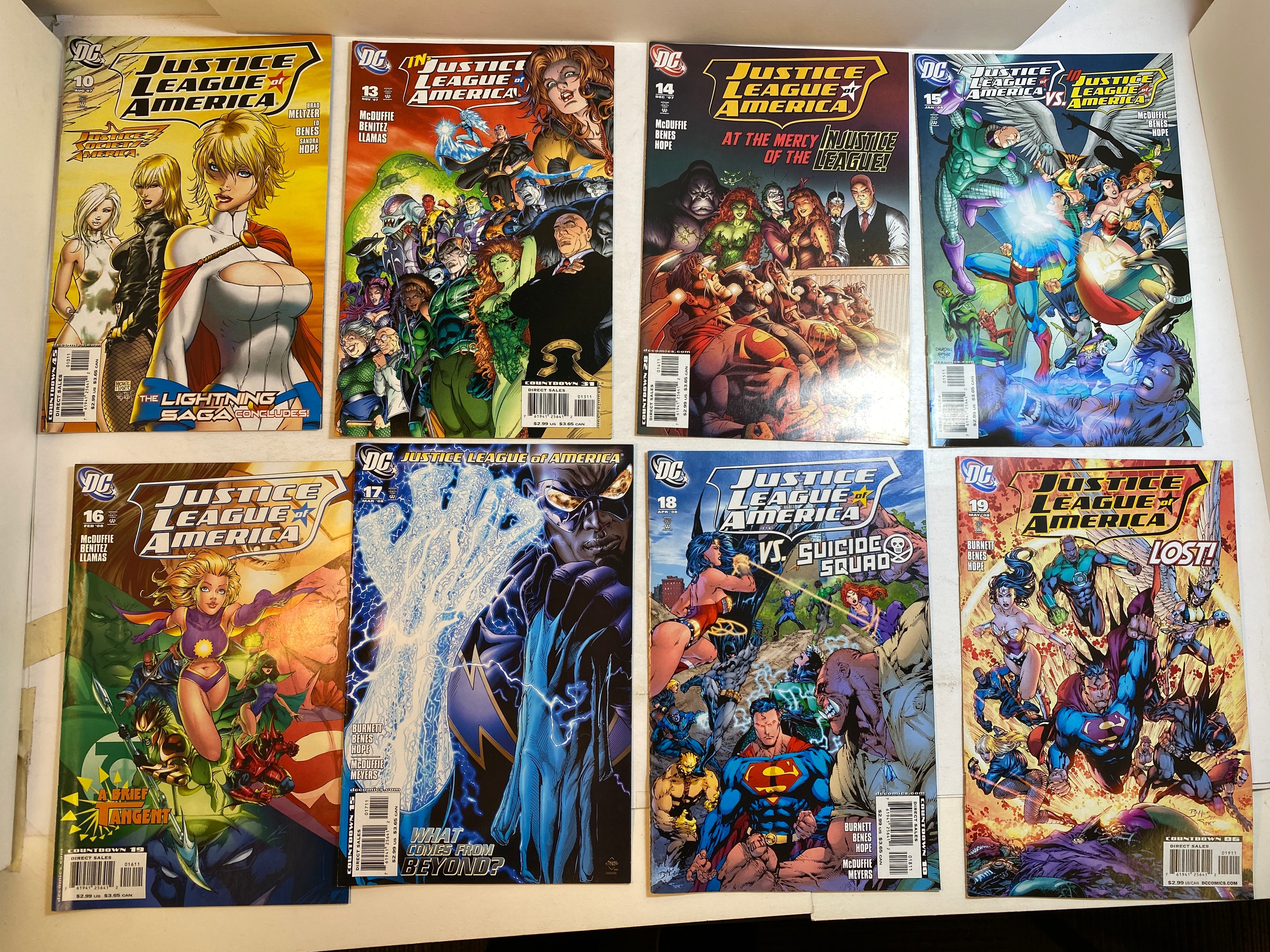 Lot of 8 Justice League of America DC Comics 10-19 2007-2008