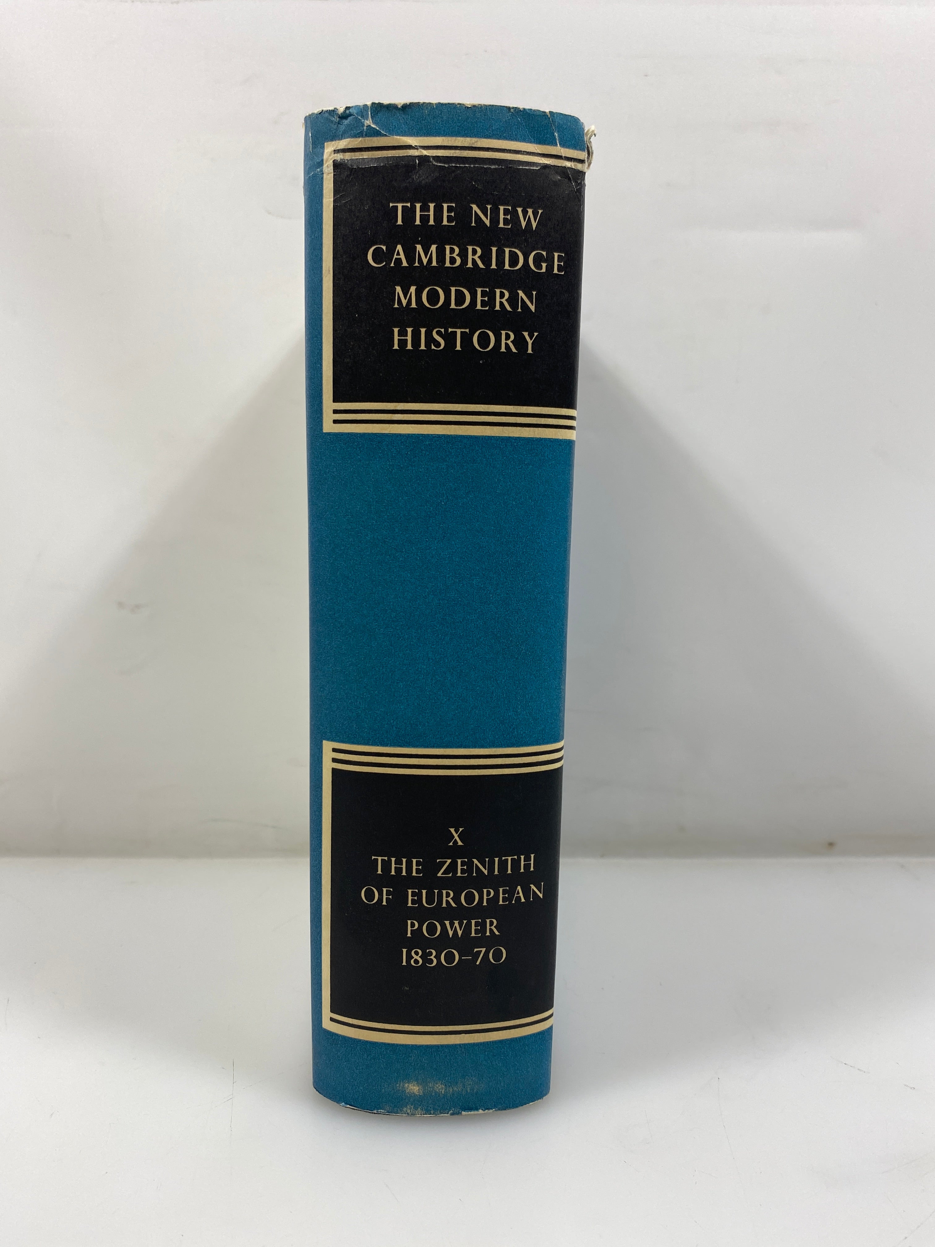 The New Cambridge Modern History Vol. X by Bury 1964 HCDJ